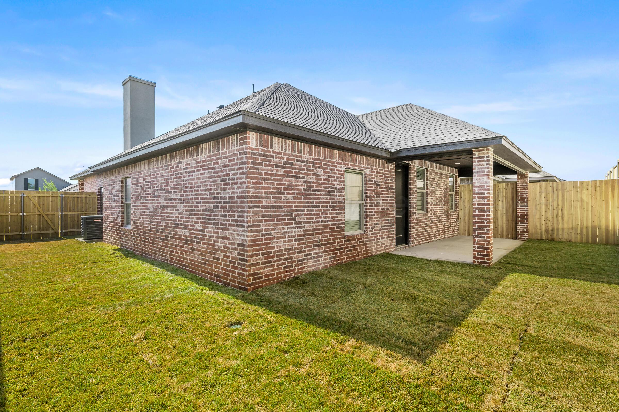 1109 Rosenda Lane Property Photo 11