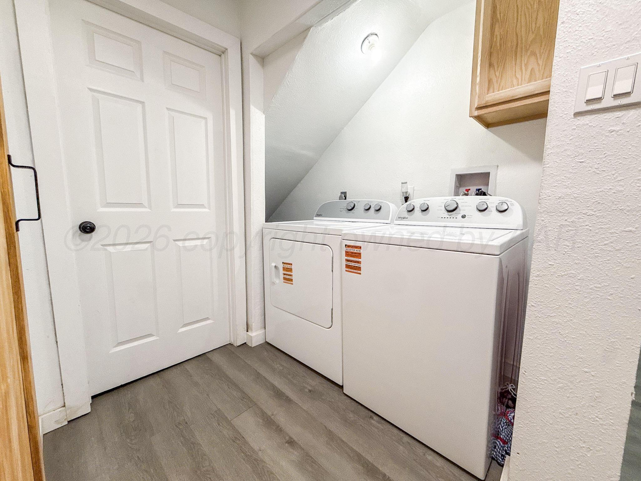 1621 W Dover Street Property Photo 7