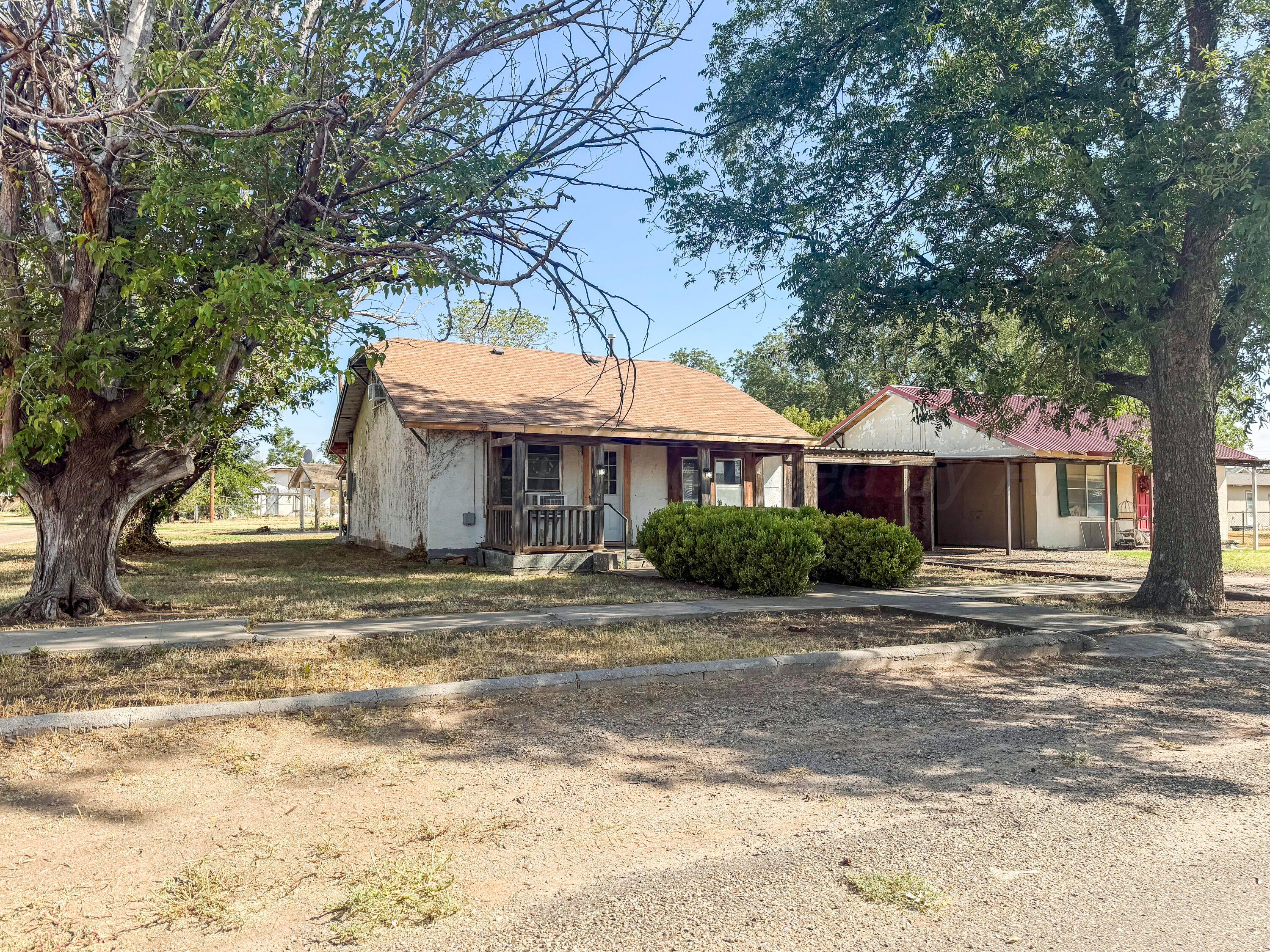 1621 W Dover Street Property Photo 15