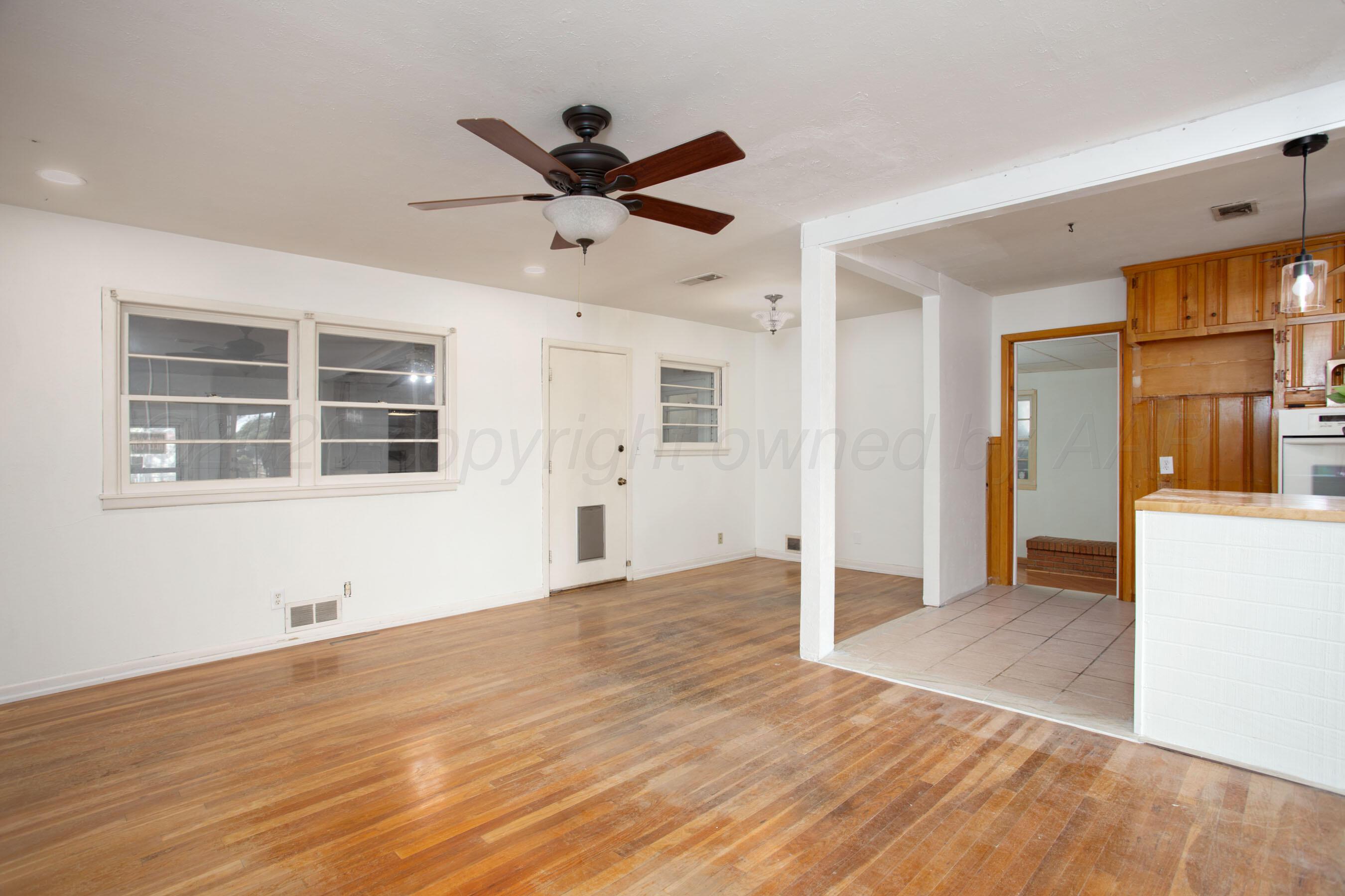 3500 Lynette Drive Property Photo 10
