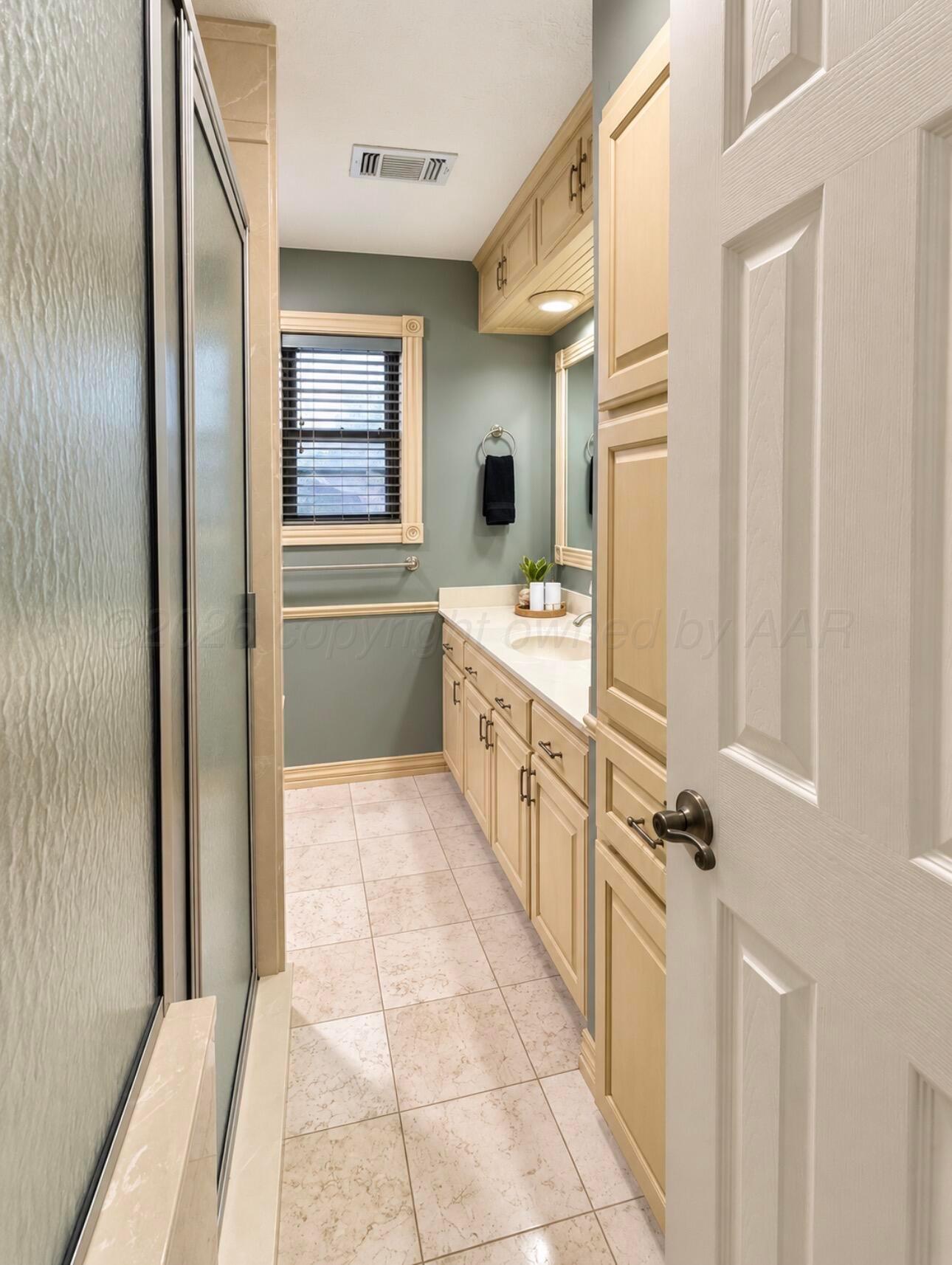 4410 Kingston Road Property Photo 28