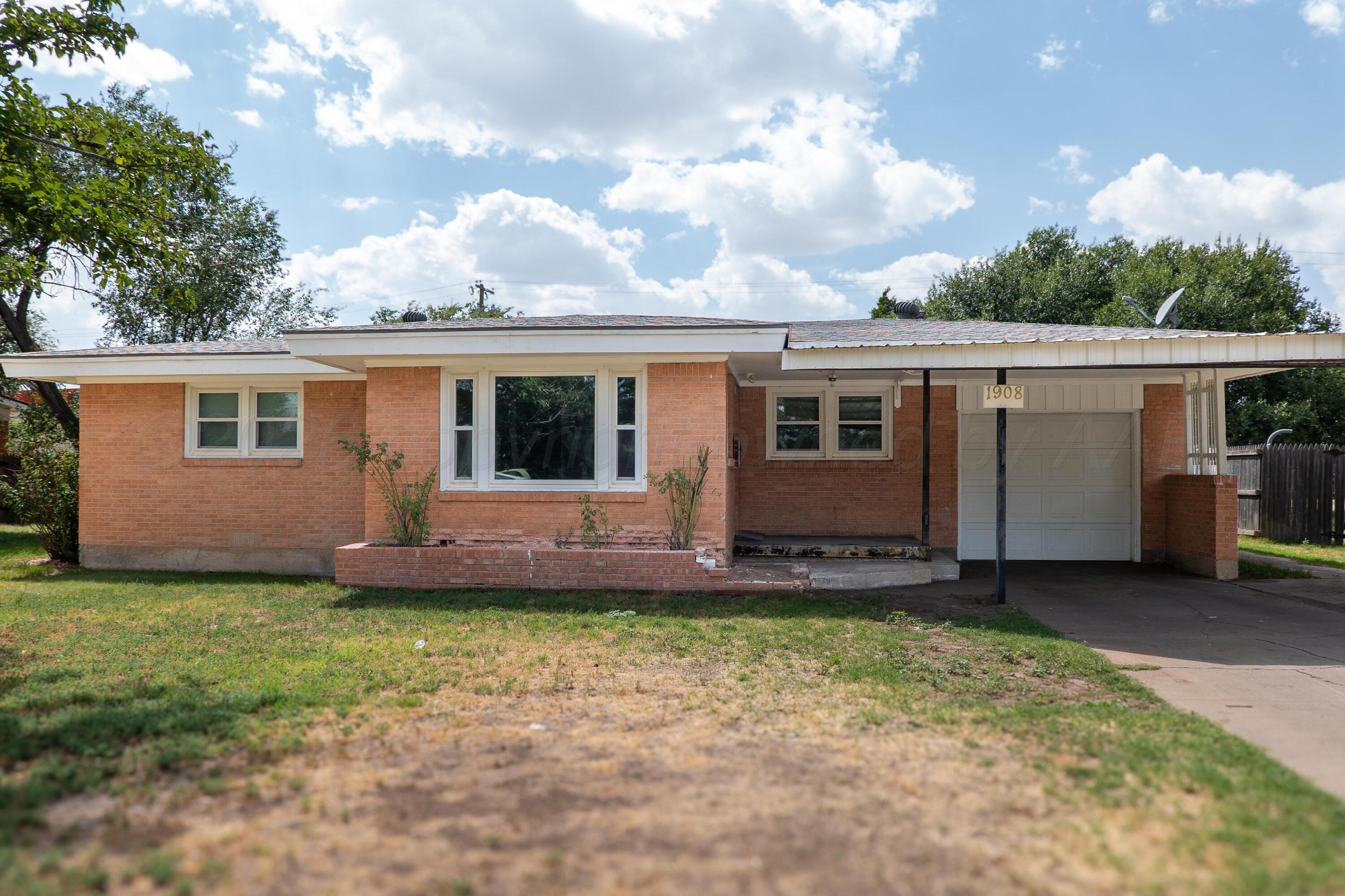 1908 ROGERS Street Property Photo 1