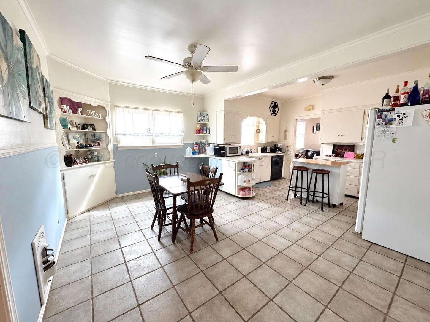 809 Conlen Avenue Property Photo 3