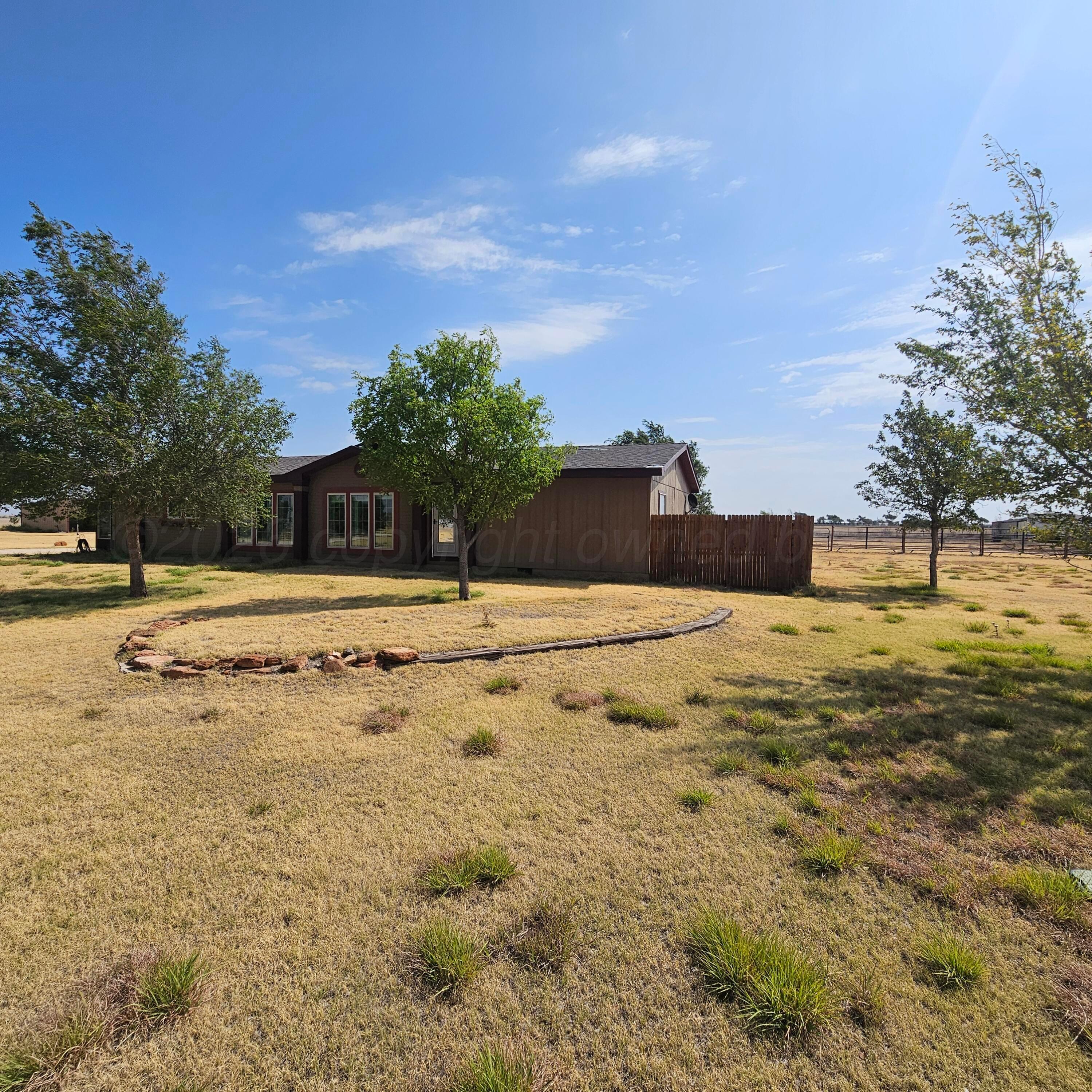 20251 Raintree Lane Property Photo 3