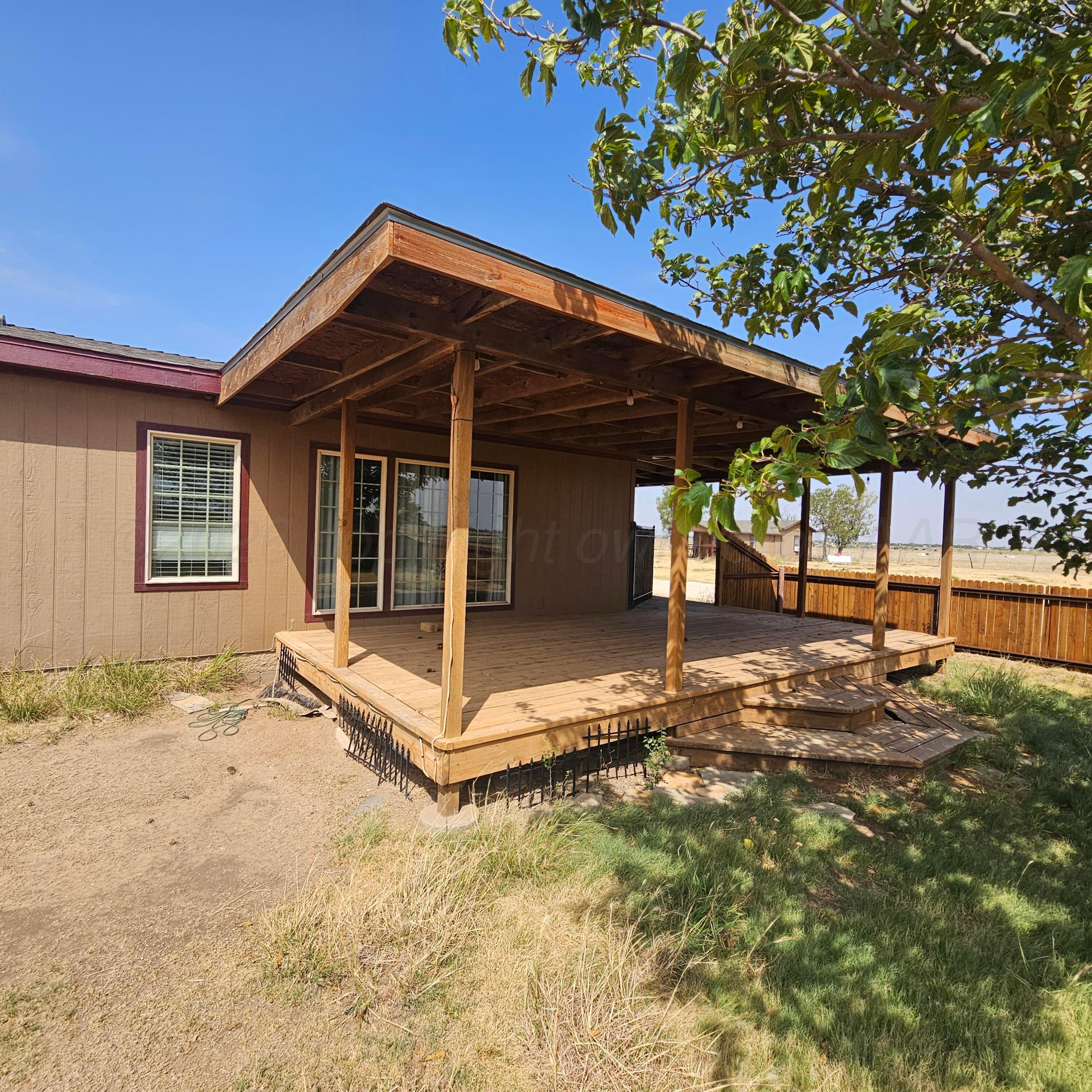 20251 Raintree Lane Property Photo 8