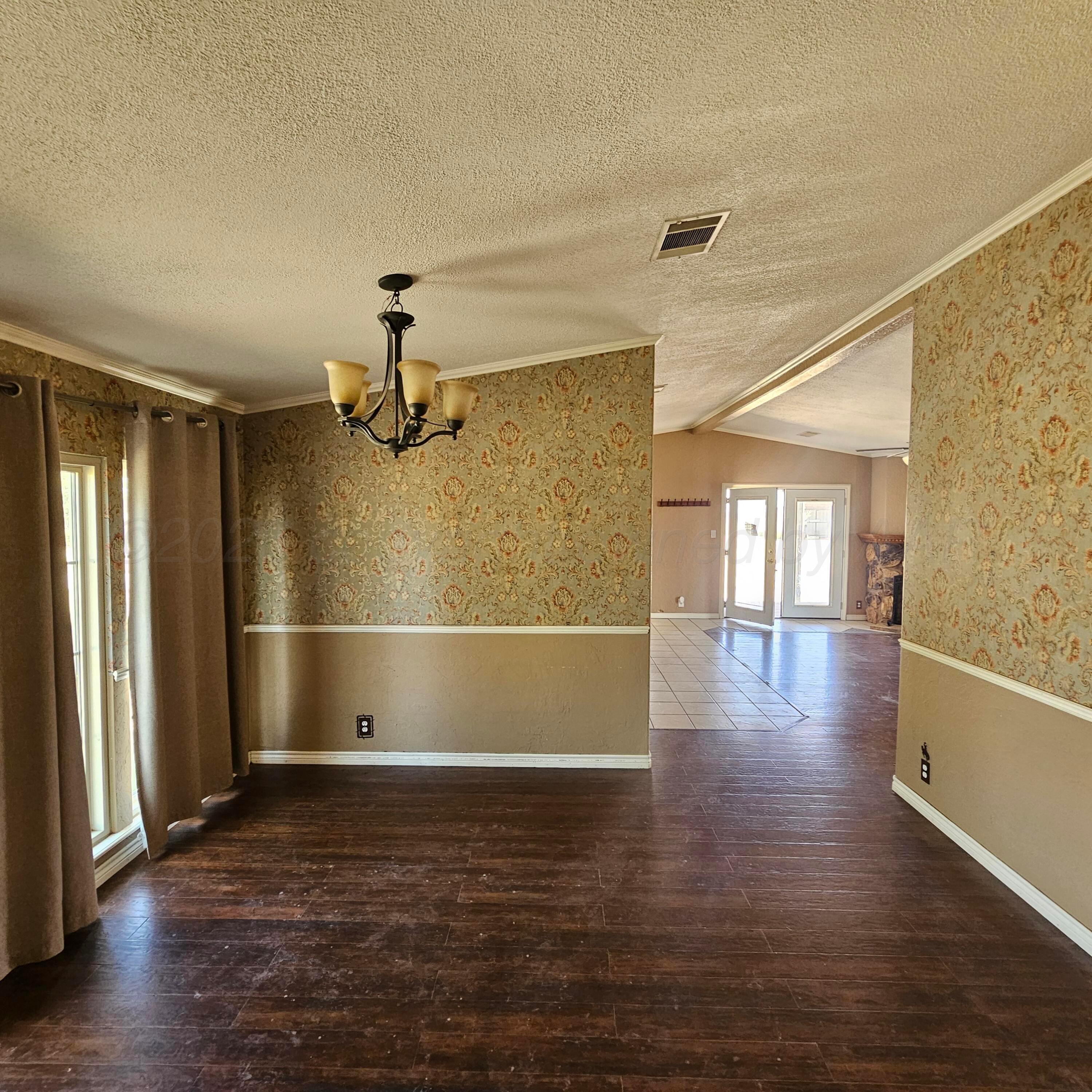 20251 Raintree Lane Property Photo 12