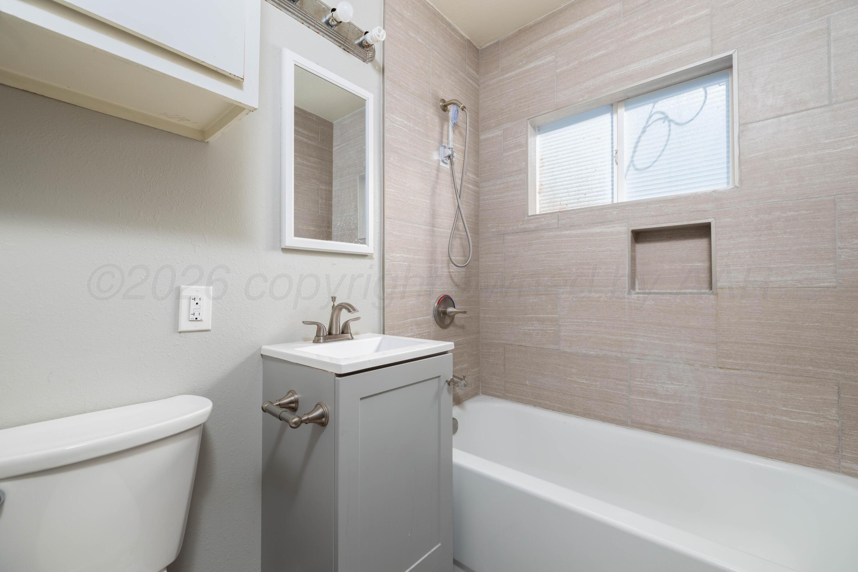 4219 Gables Street Property Photo 11