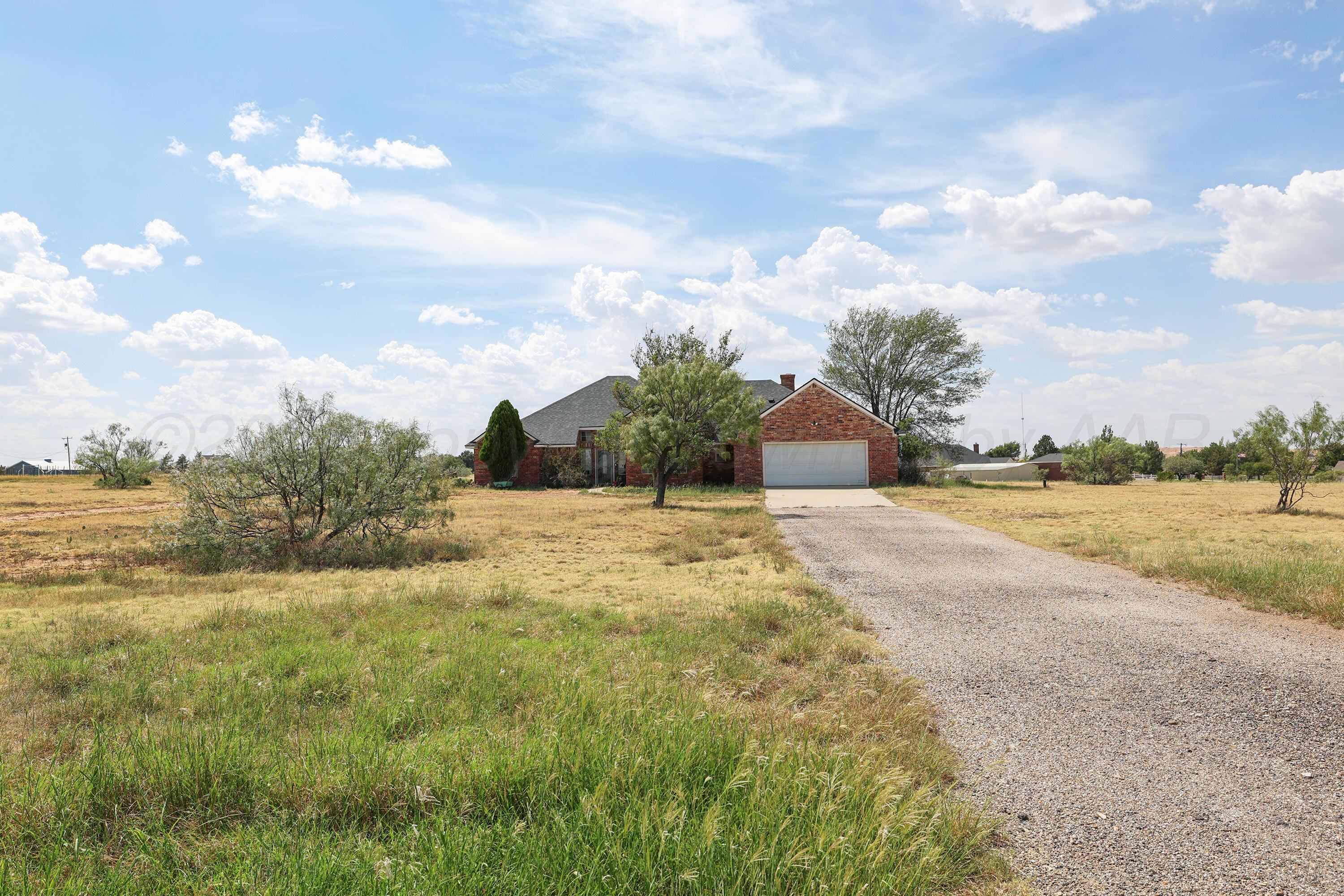 1401 Daws Drive Property Photo 1