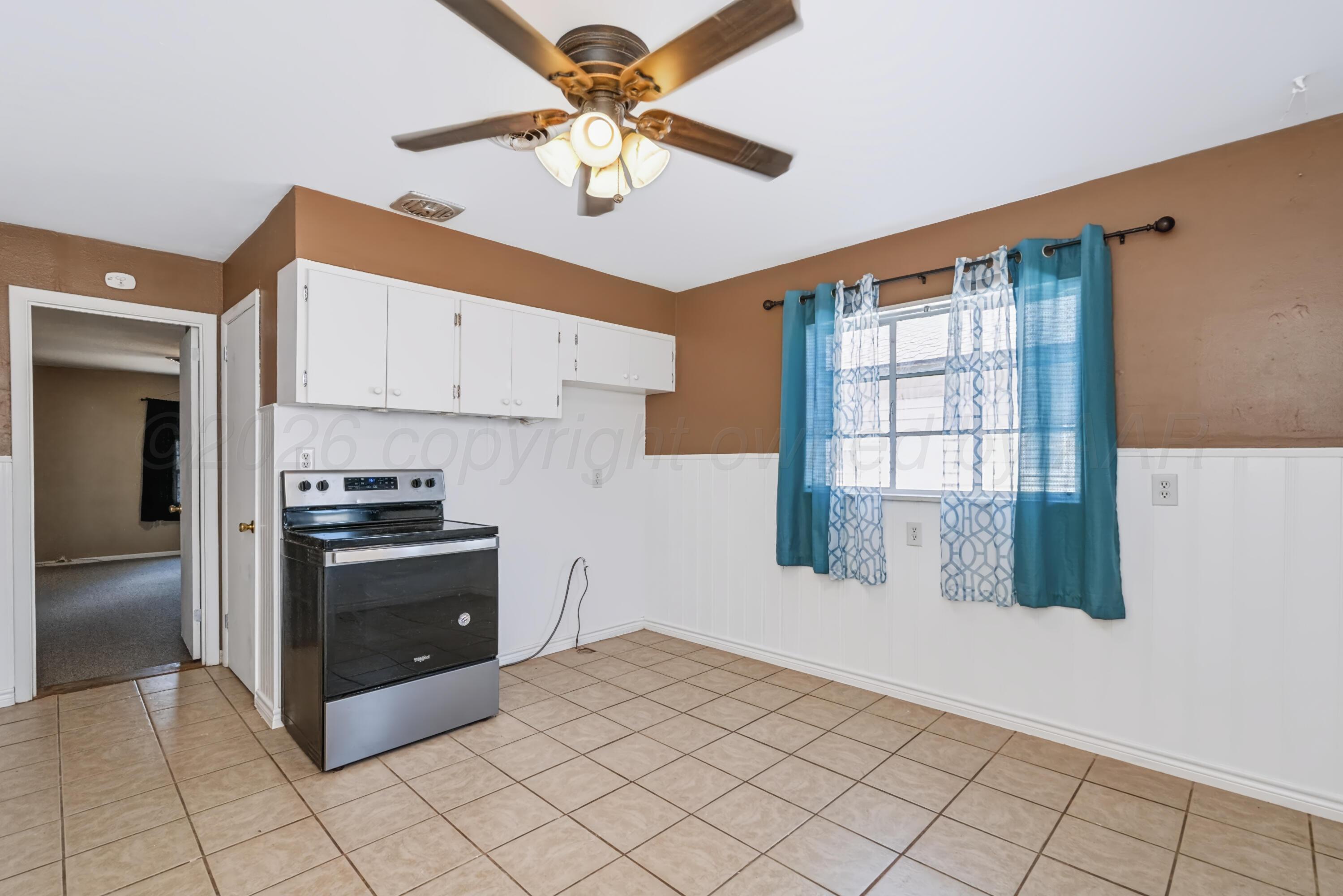4119 Crockett Street Property Photo 9