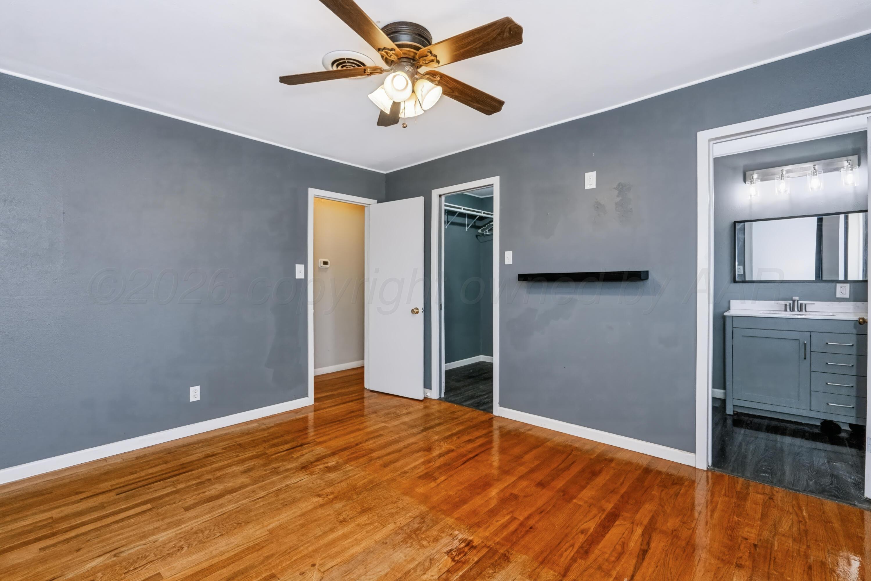 4119 Crockett Street Property Photo 11