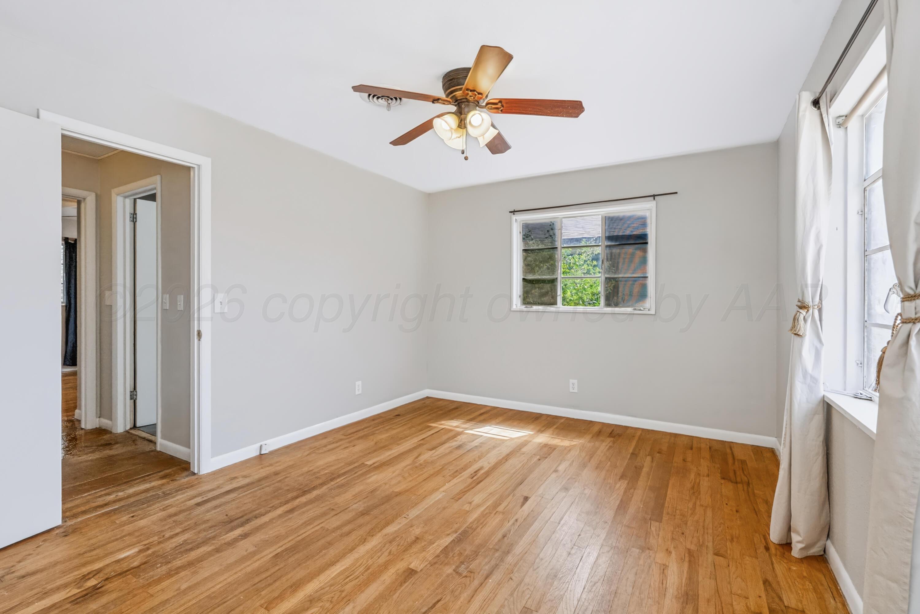 4119 Crockett Street Property Photo 17
