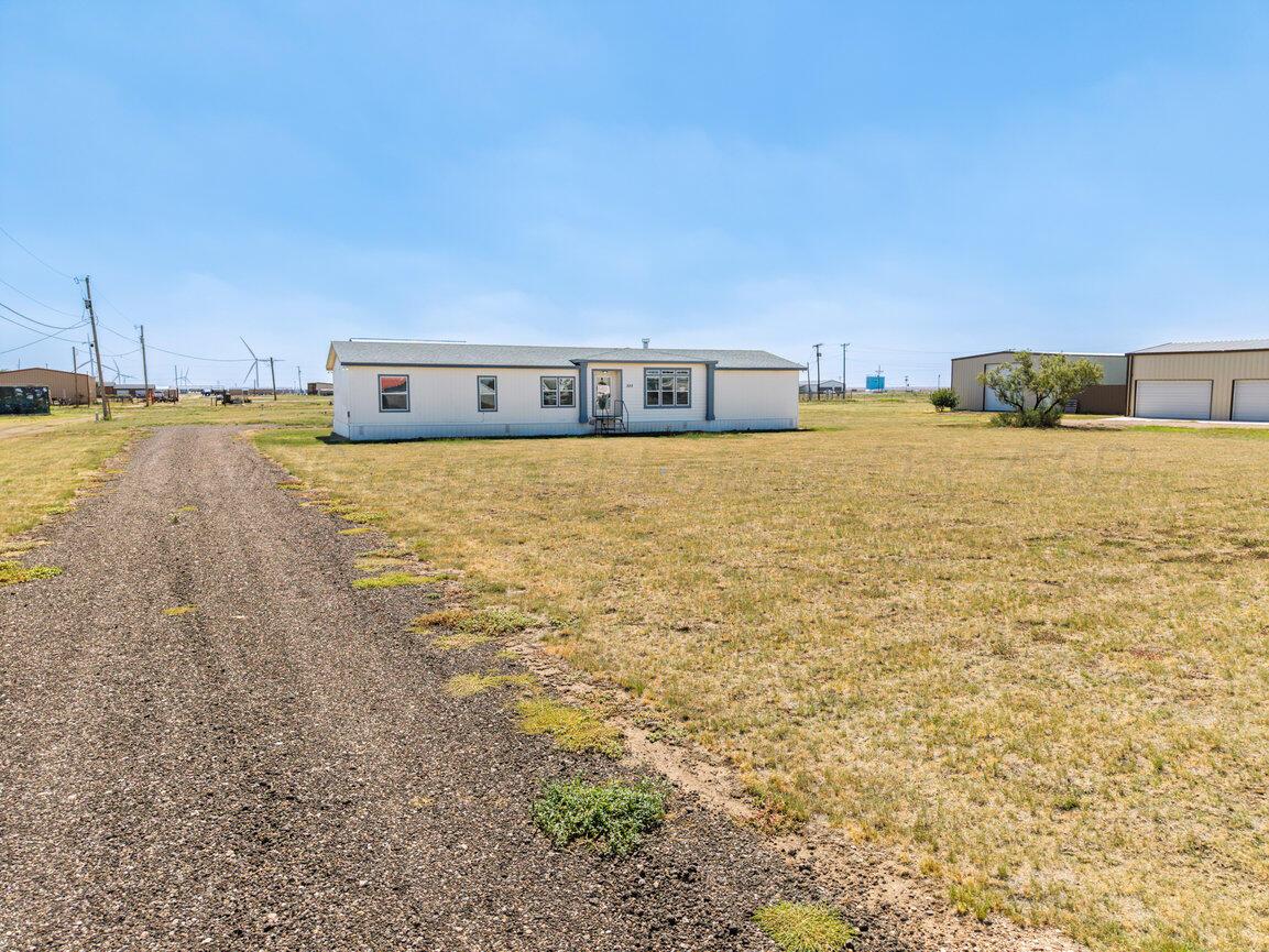 300 10th Street Property Photo 1