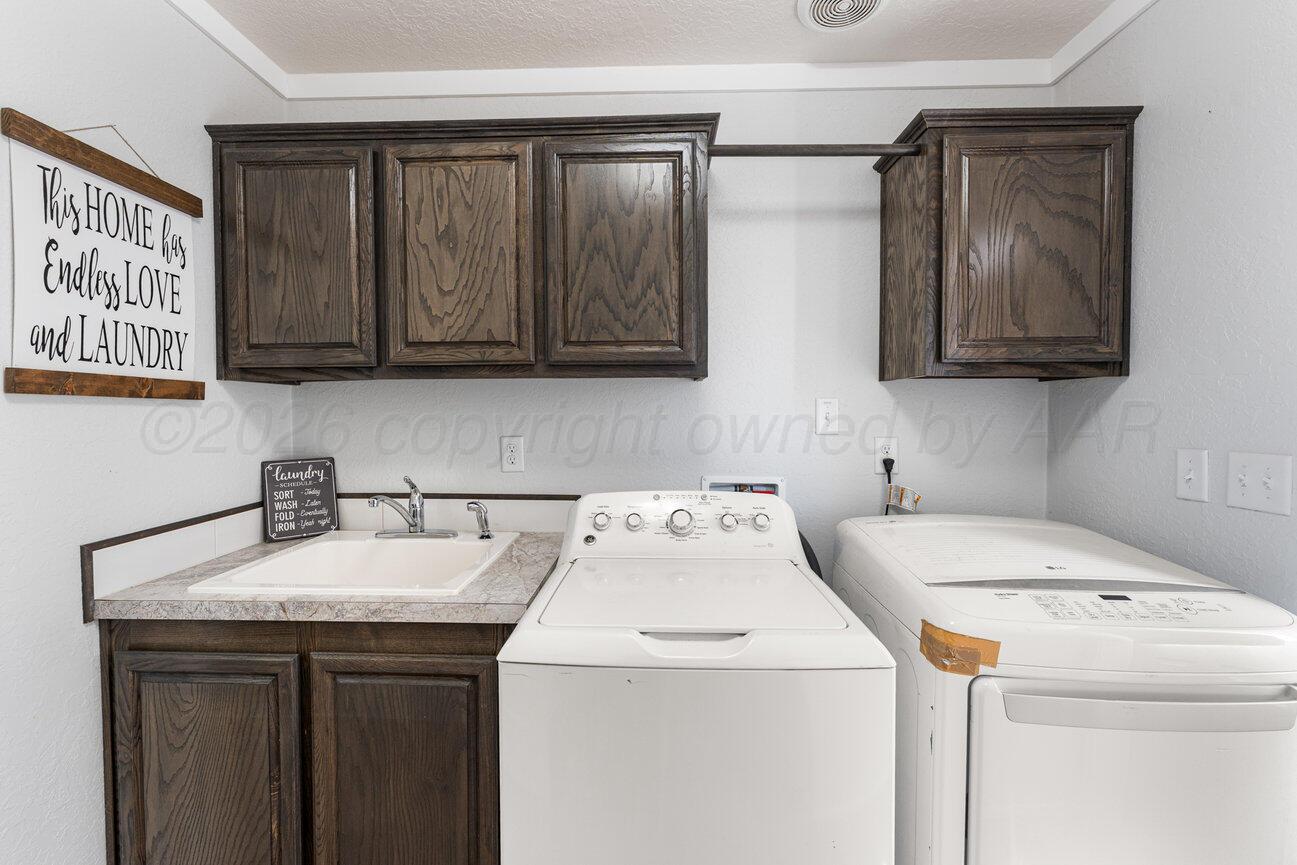 300 10th Street Property Photo 41