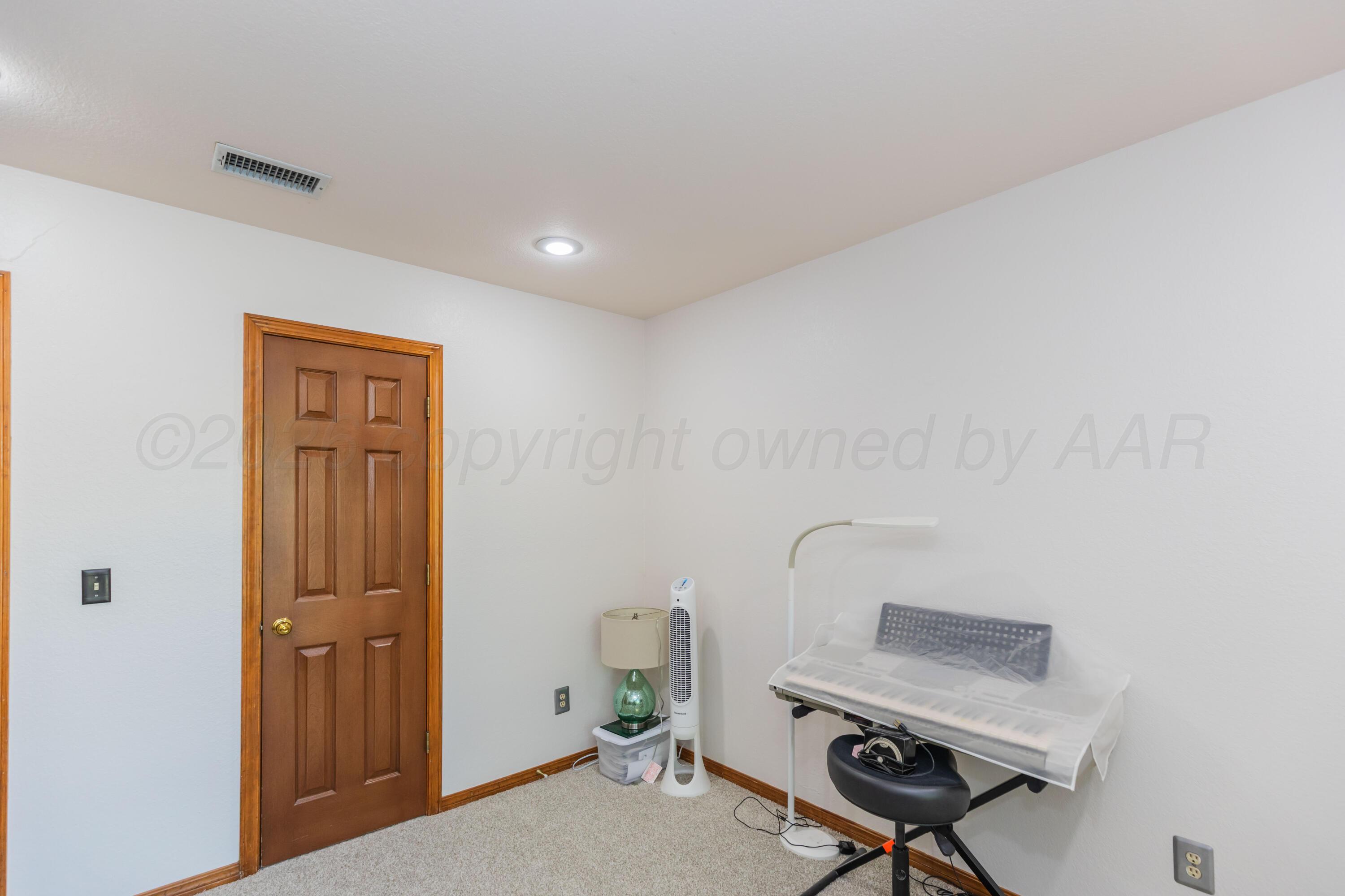 6411 Andover Drive Property Photo 40