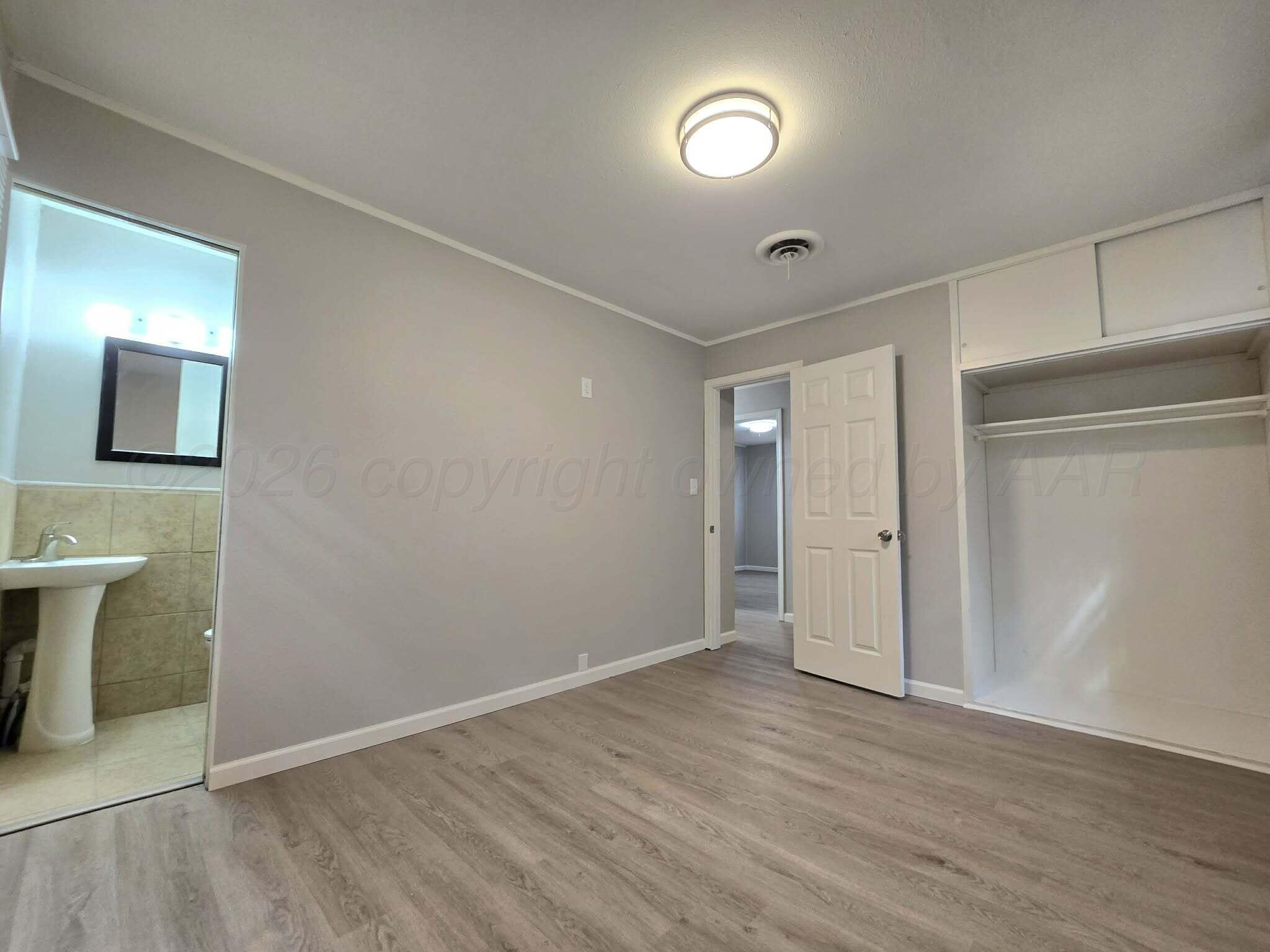 2722 S Woodland Street Property Photo 11