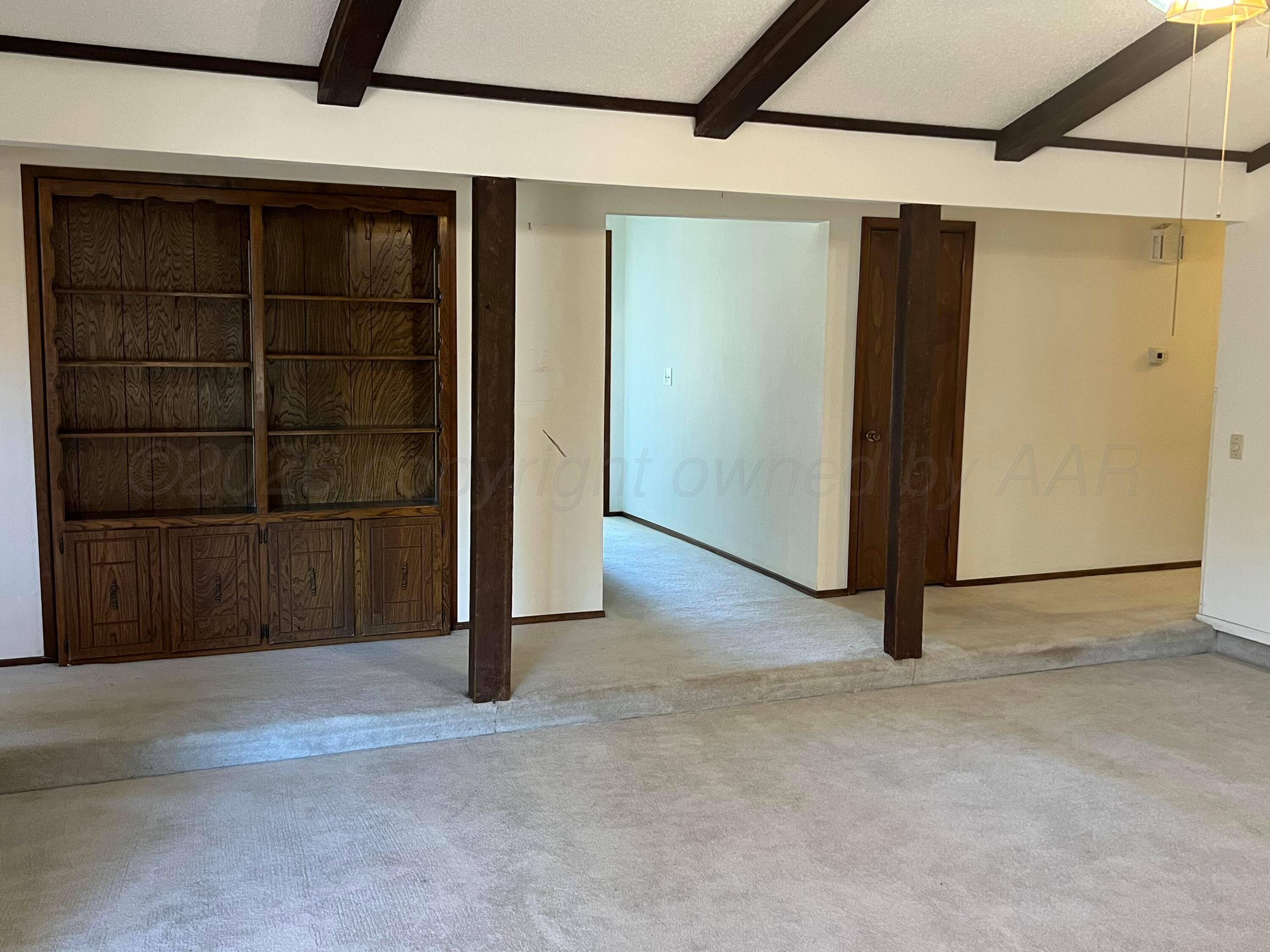5205 Westway Trail Property Photo 4