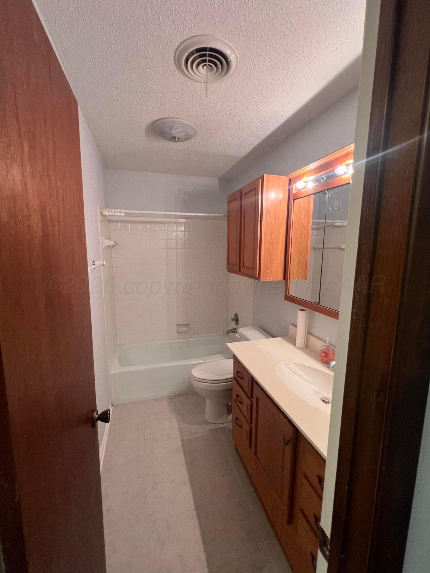 5205 Westway Trail Property Photo 12