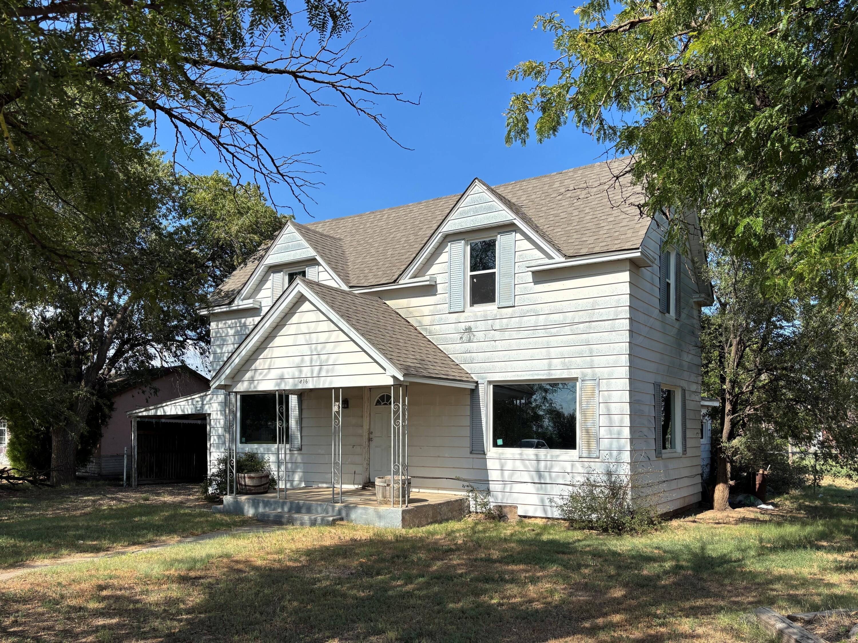 816 N Maple Street Property Photo 6