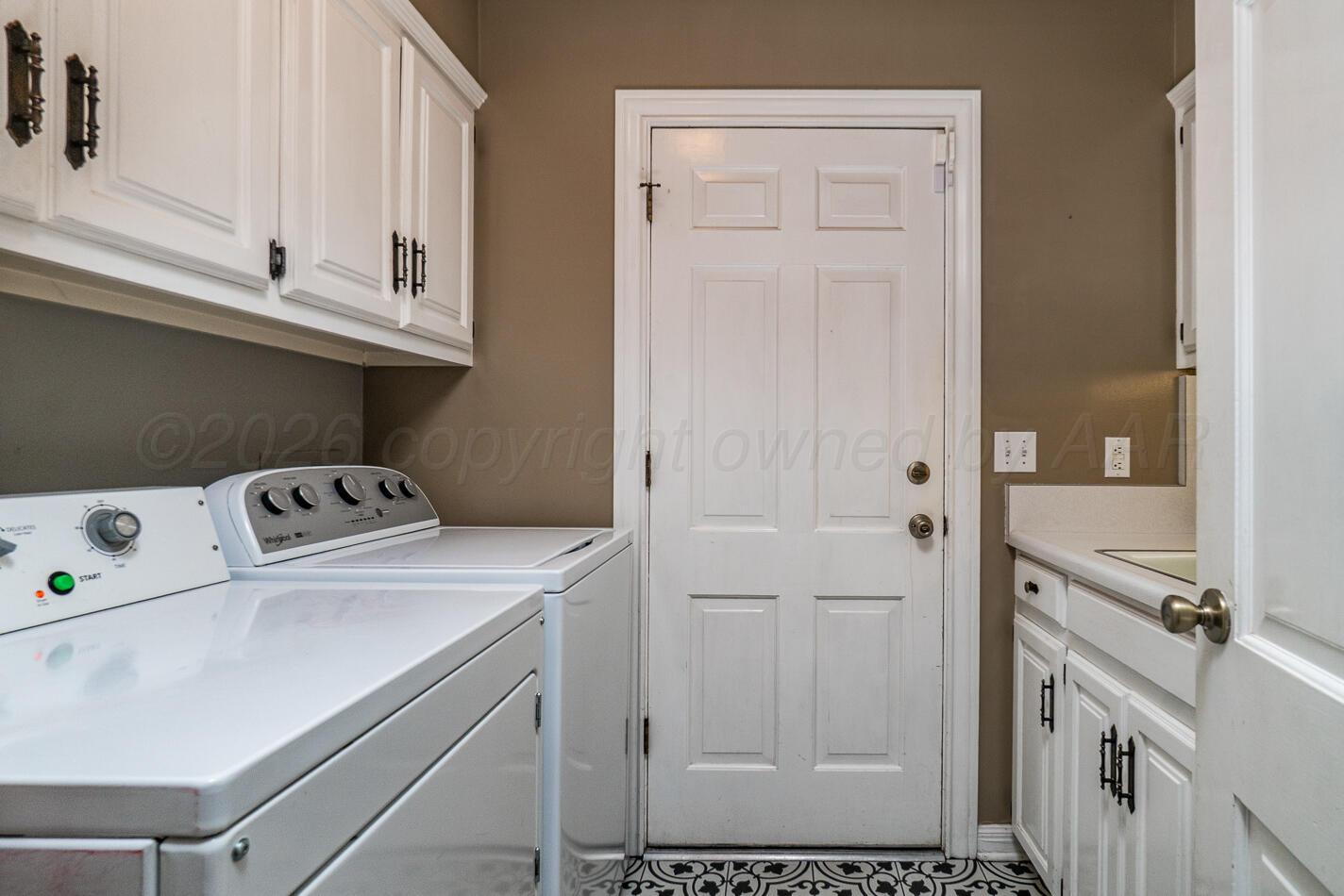 228 Skycrest Street Property Photo 22
