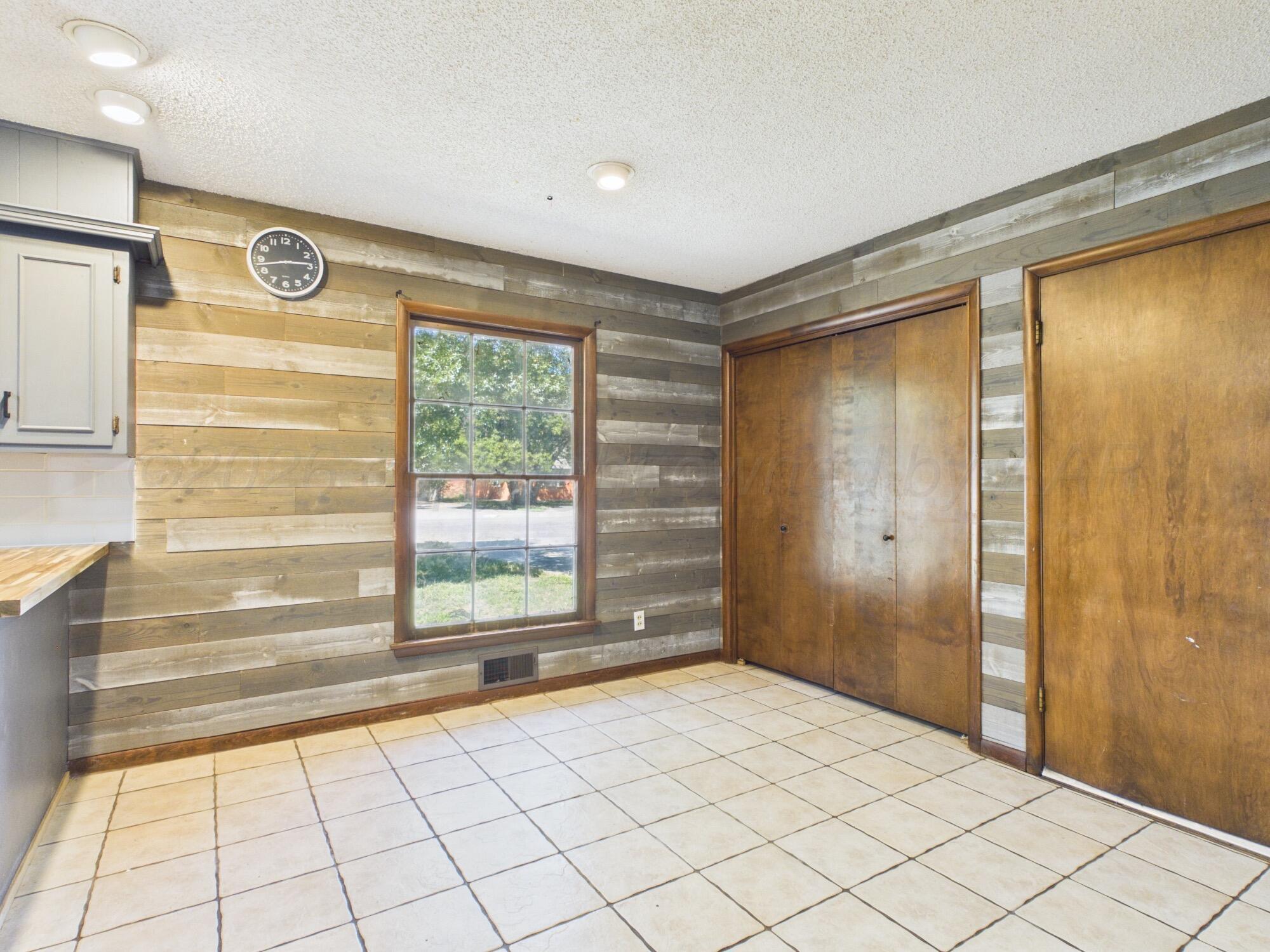 122 Mulberry Drive Property Photo 6