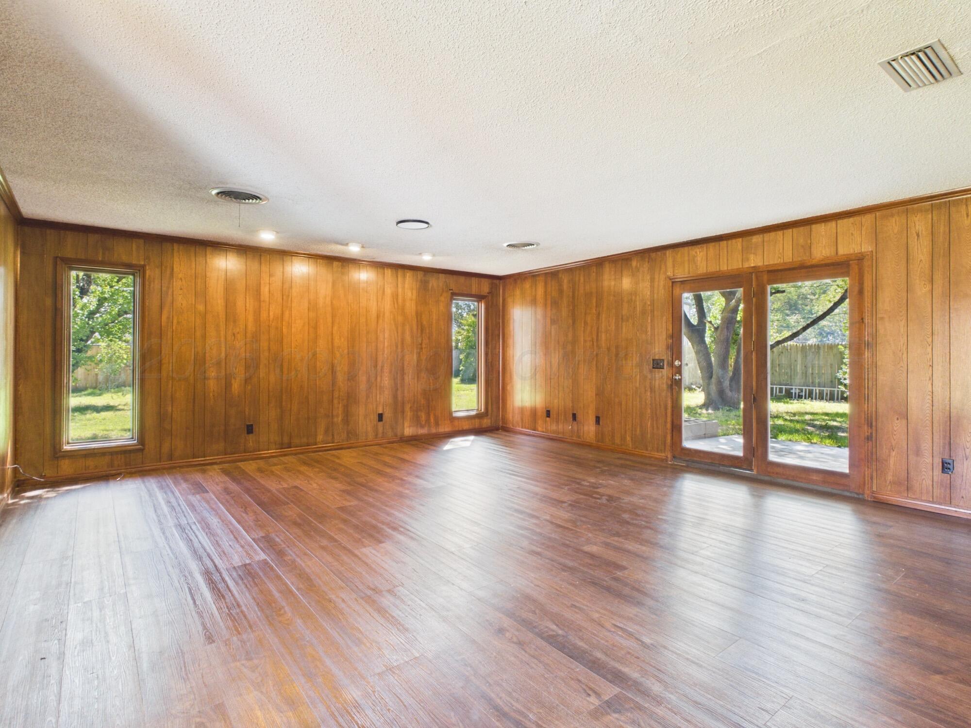 122 Mulberry Drive Property Photo 8