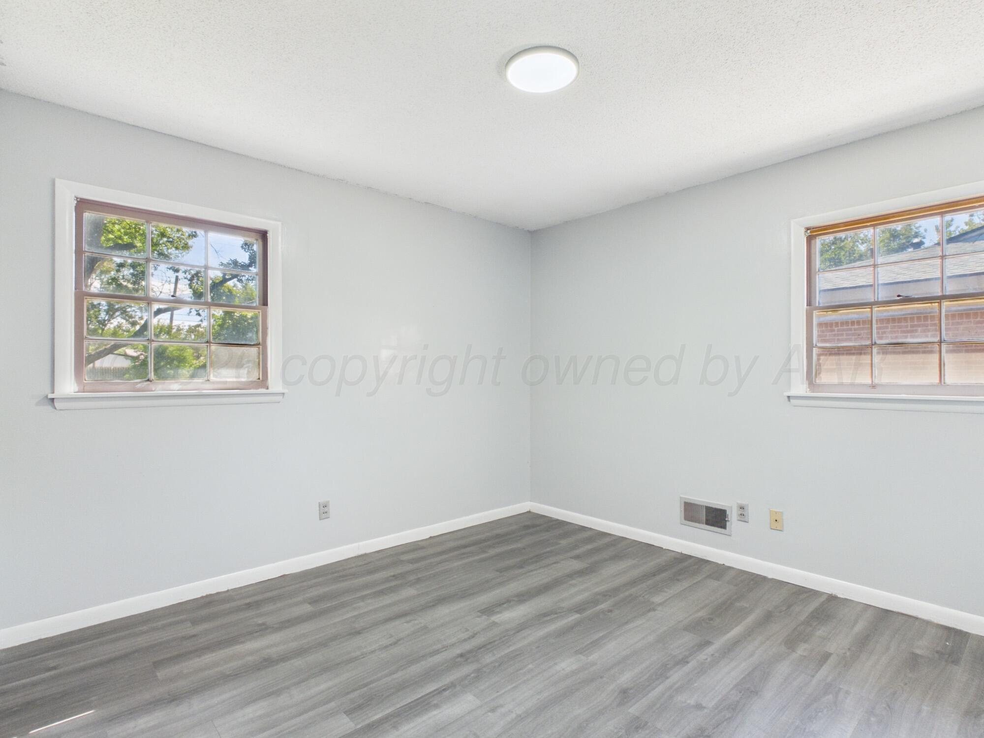 122 Mulberry Drive Property Photo 16