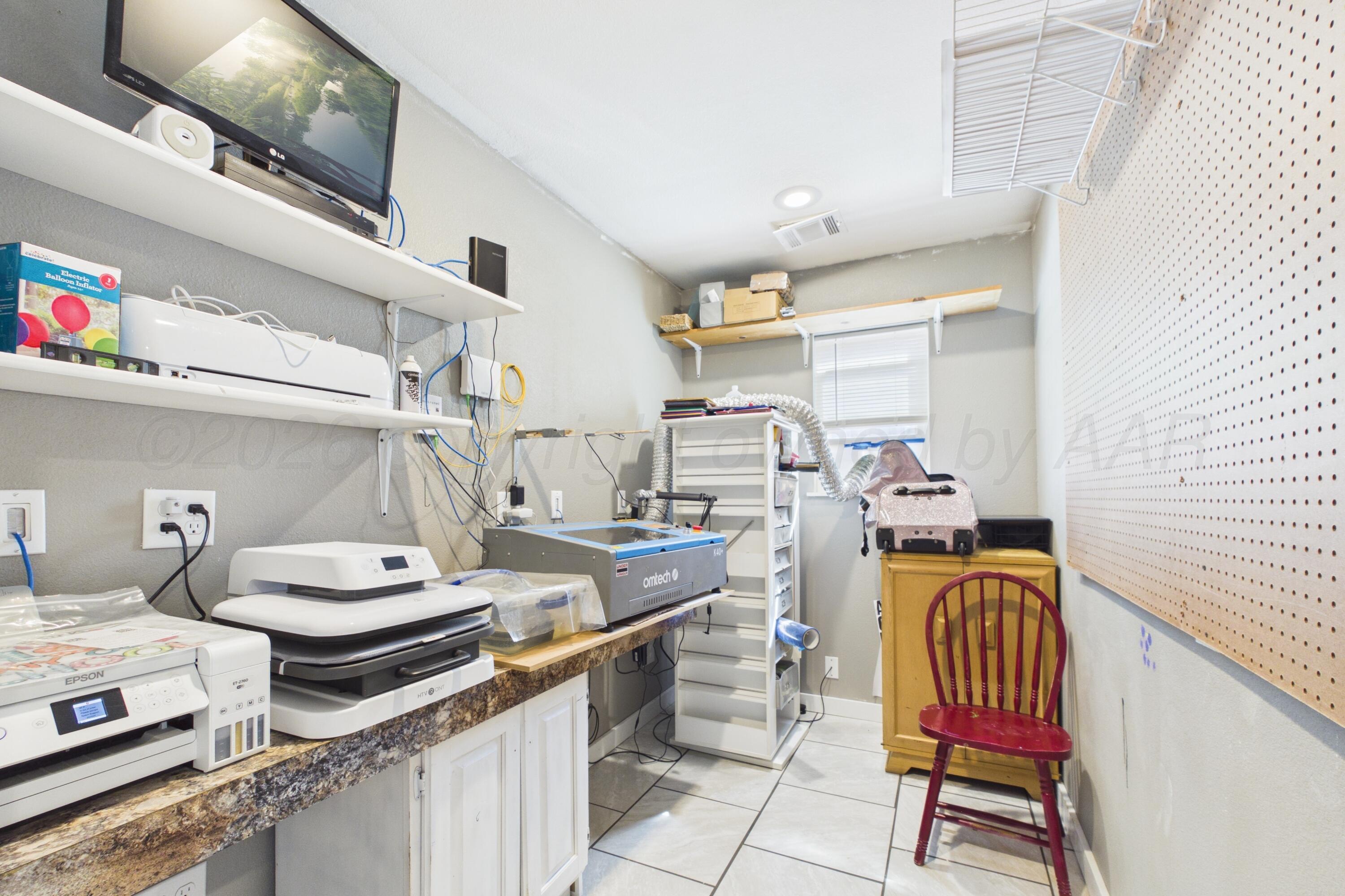 1041 S Faulkner Street Property Photo 30