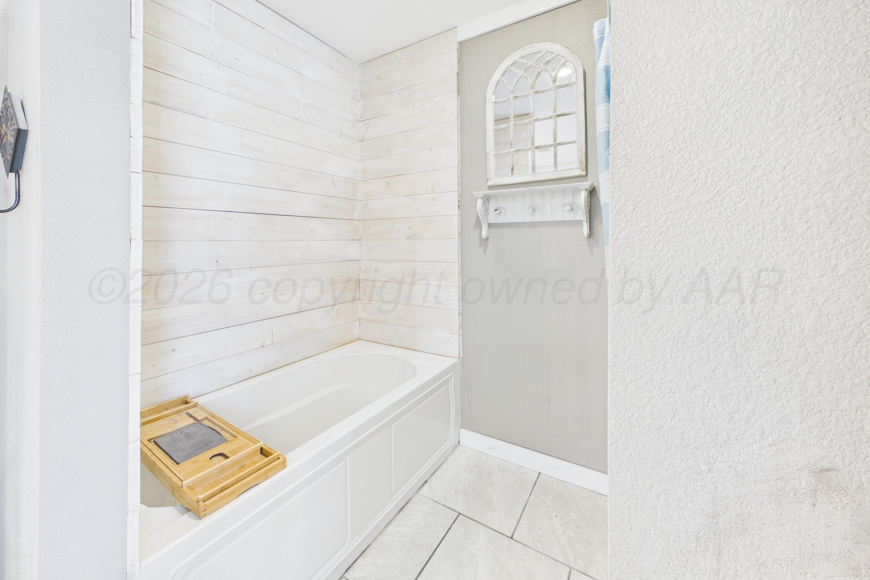 1041 S Faulkner Street Property Photo 34