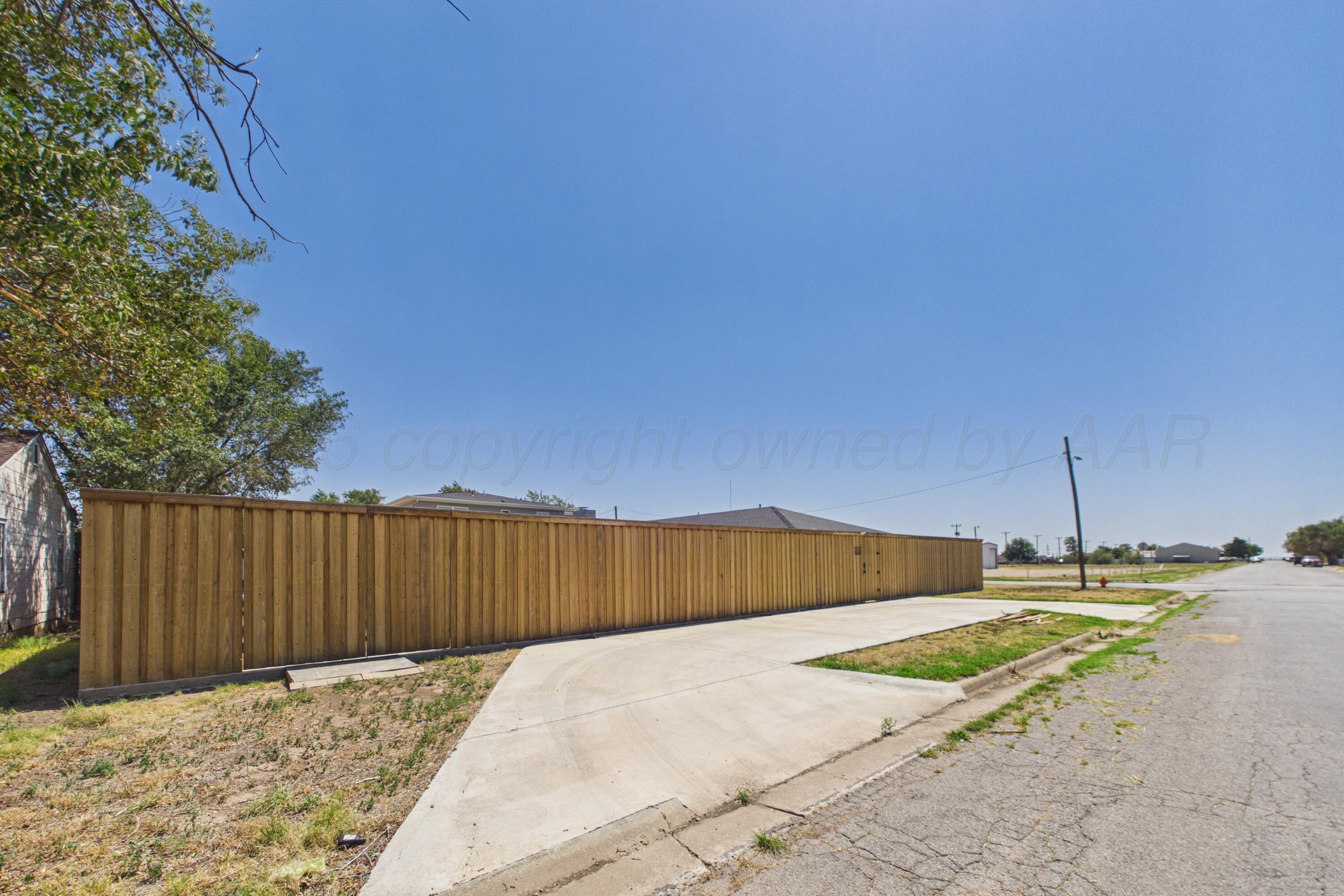 1041 S Faulkner Street Property Photo 48