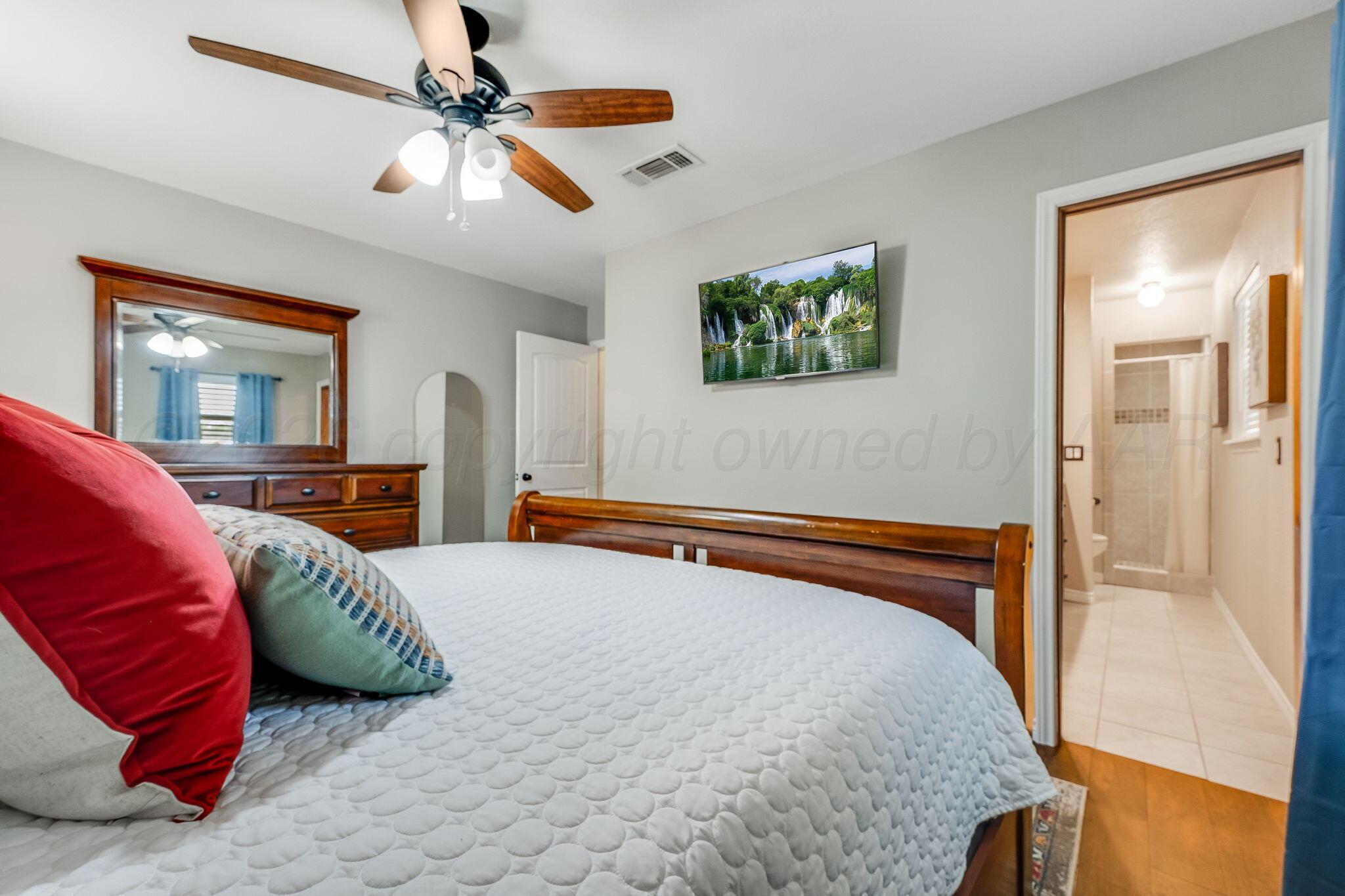 107 Carson Avenue Property Photo 18