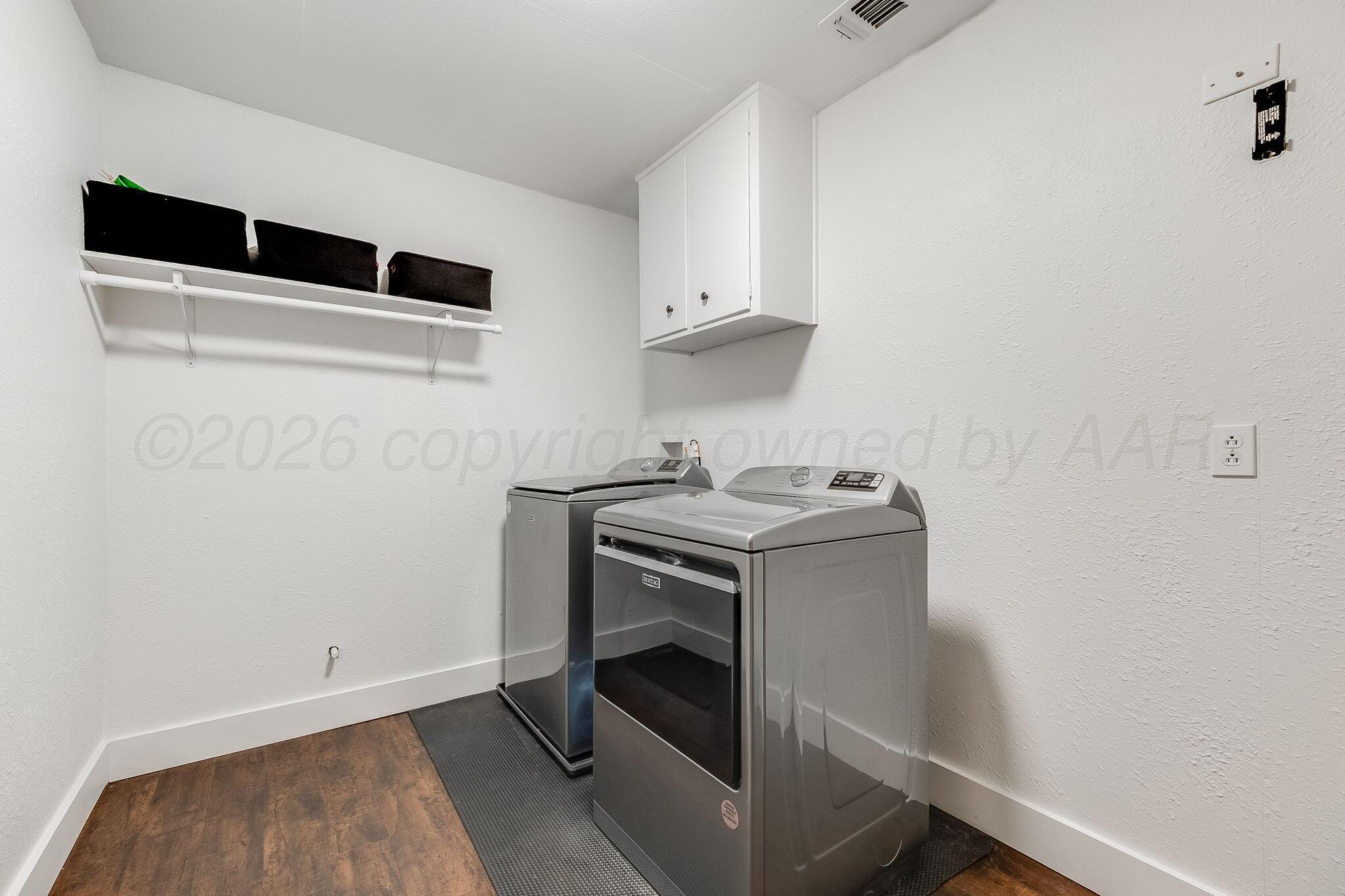 107 Carson Avenue Property Photo 31