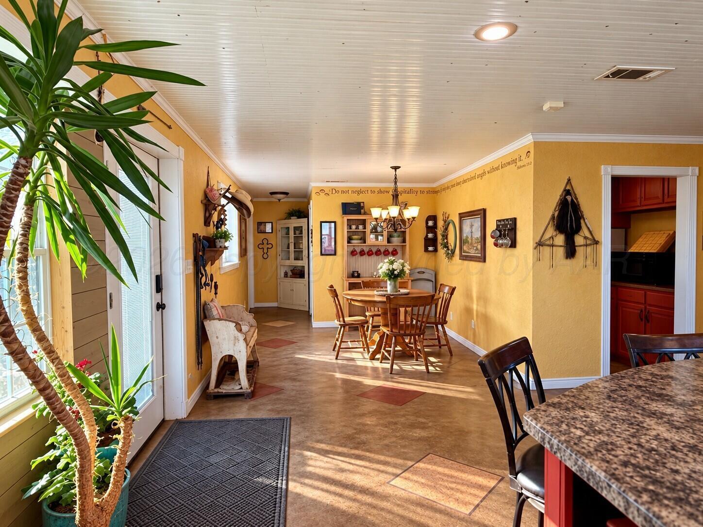 13898 County Road 17 Property Photo 3