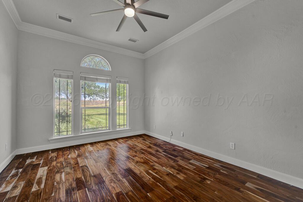 8401 Shady Lake Drive Property Photo 17