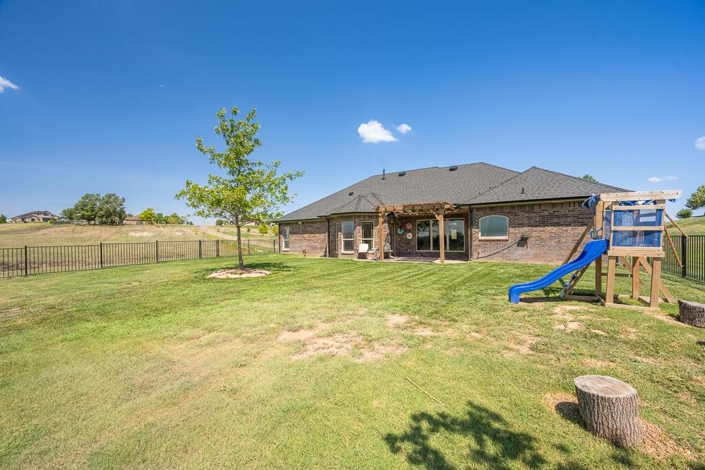8401 Shady Lake Drive Property Photo 40