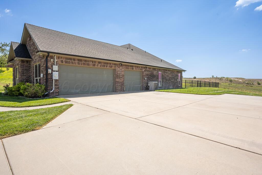 8401 Shady Lake Drive Property Photo 45