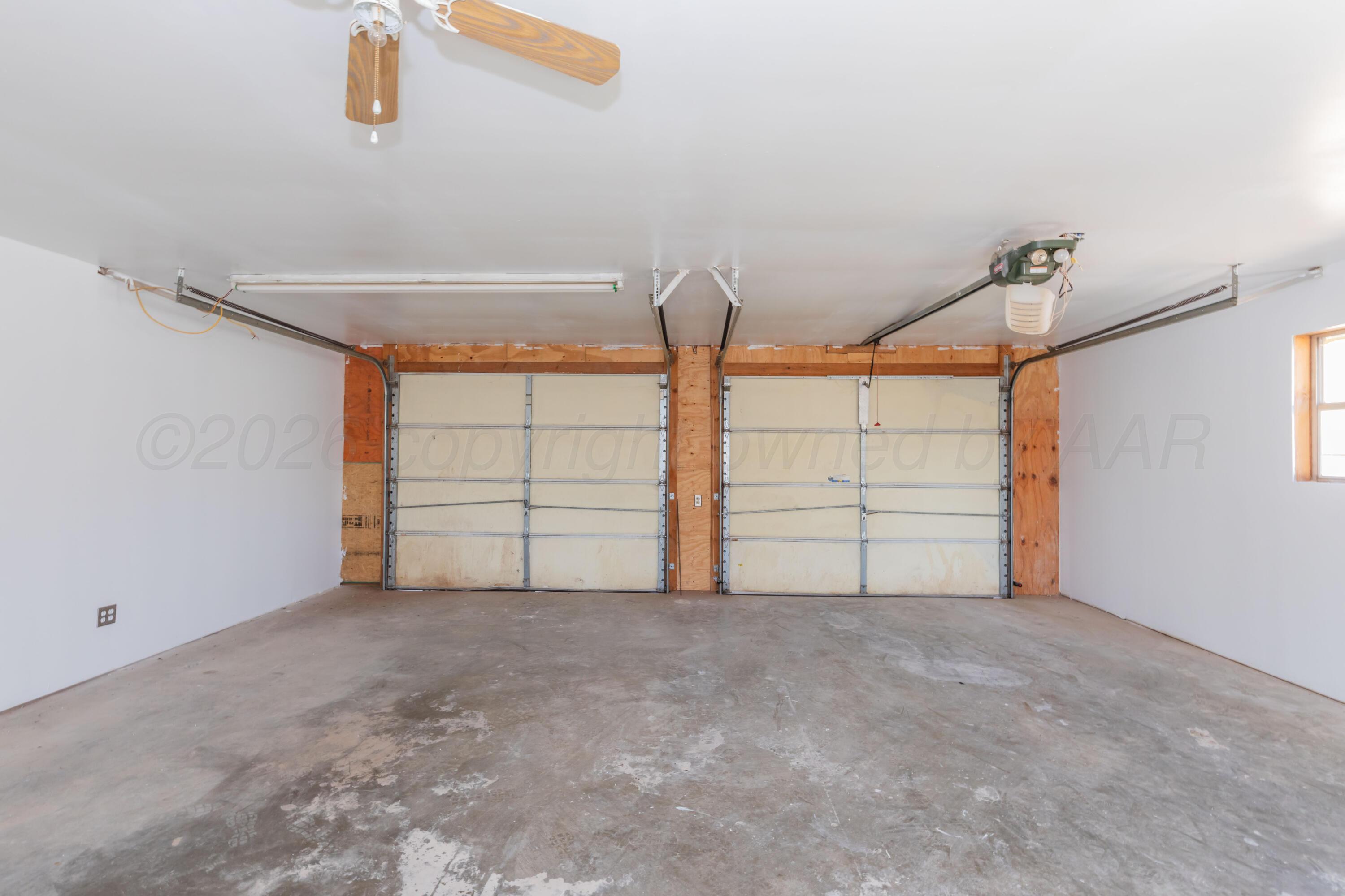 4008 Crockett Street Property Photo 37