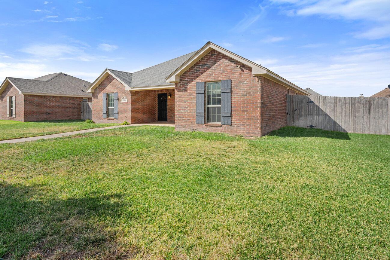 9816 Asher Avenue Property Photo 1