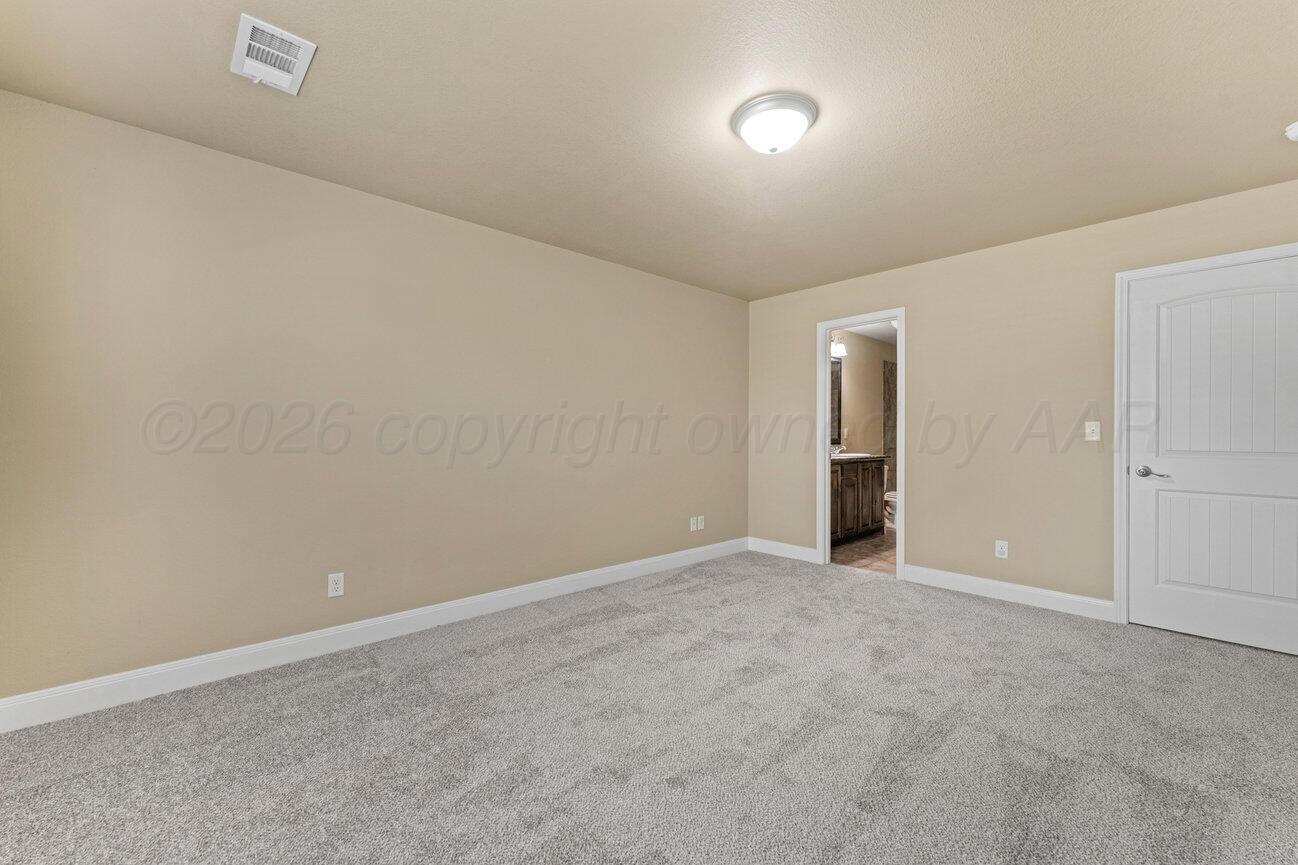 9816 Asher Avenue Property Photo 10