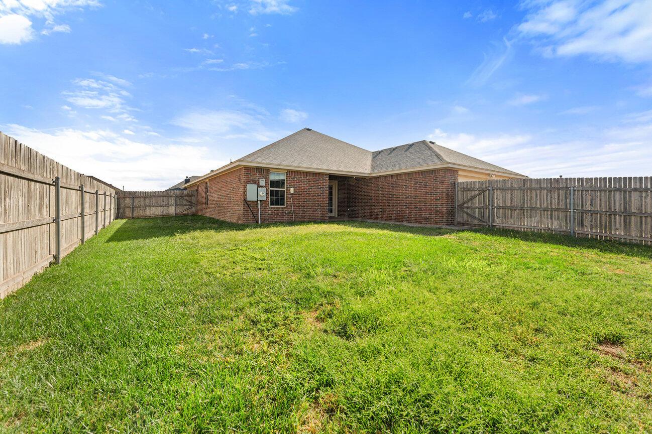 9816 Asher Avenue Property Photo 31