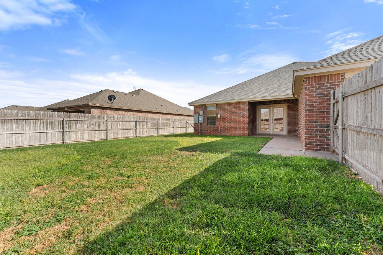9816 Asher Avenue Property Photo 32