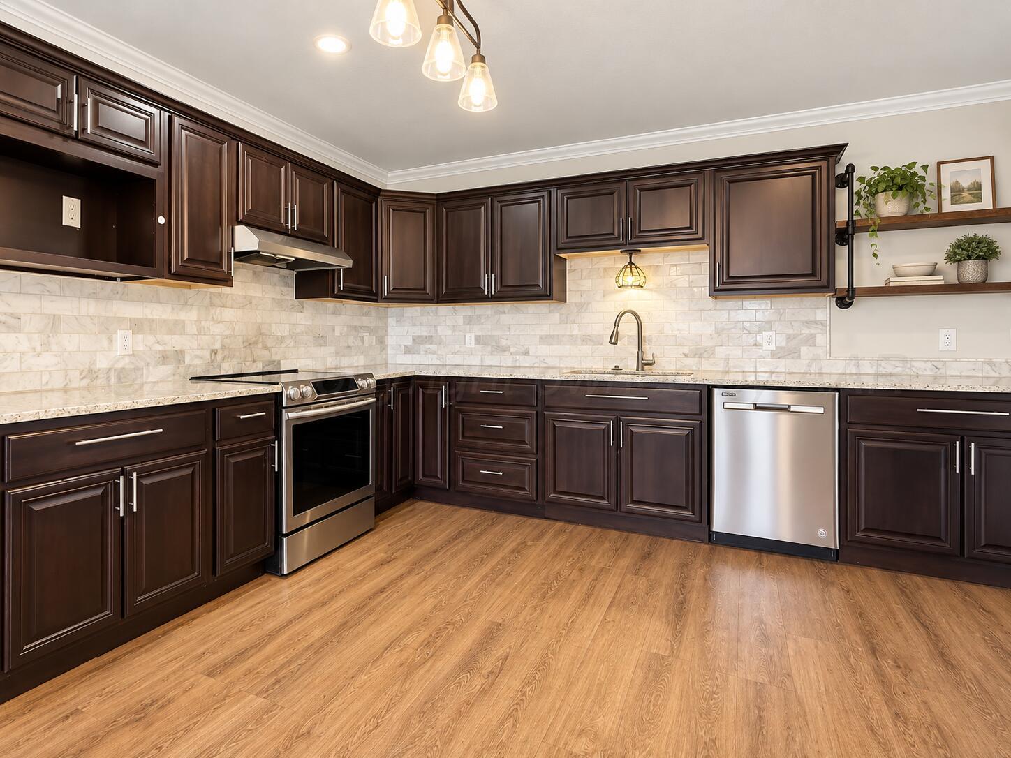 1409 Bluebonnet Street Property Photo 6