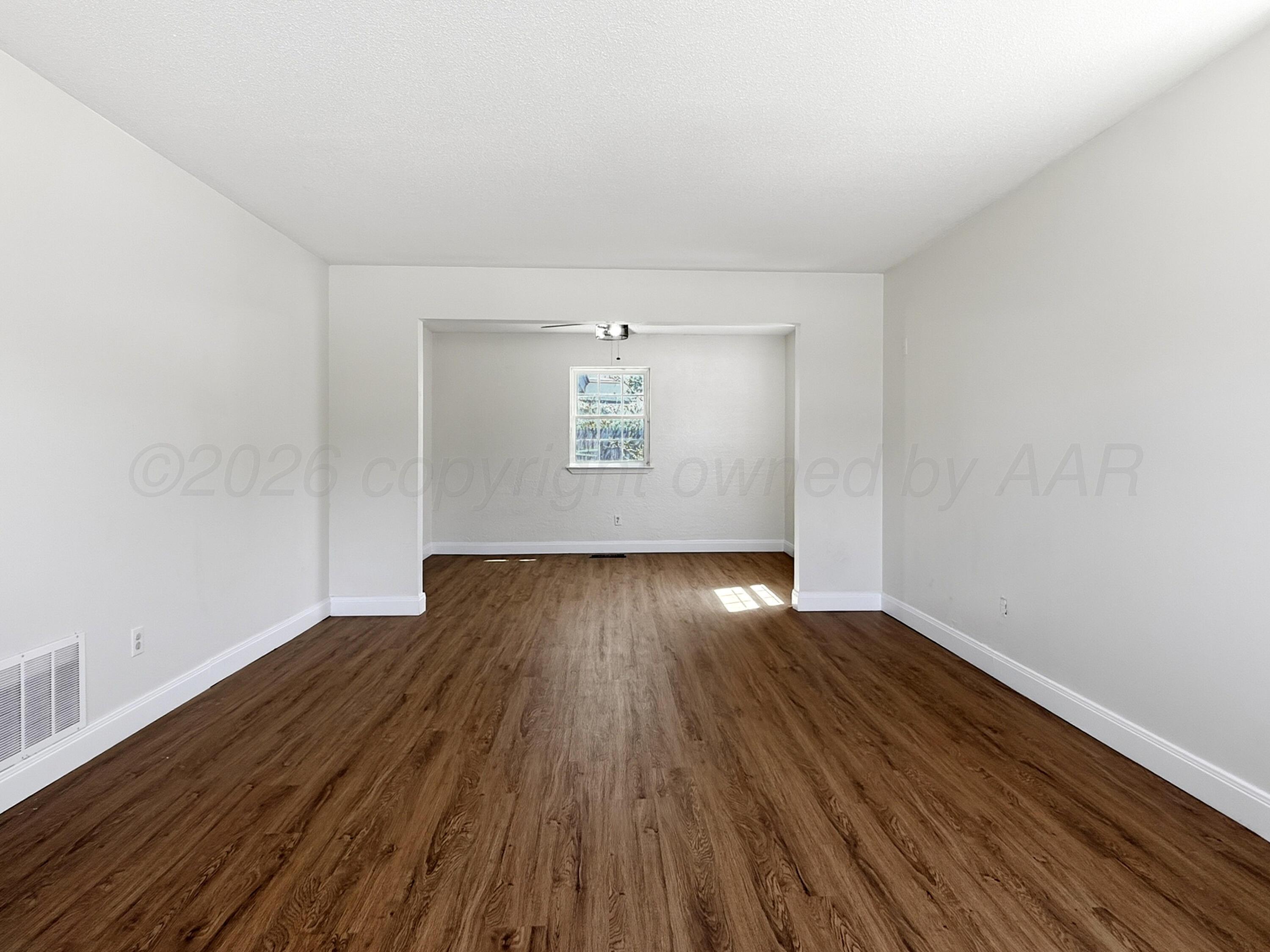 1409 Bluebonnet Street Property Photo 12