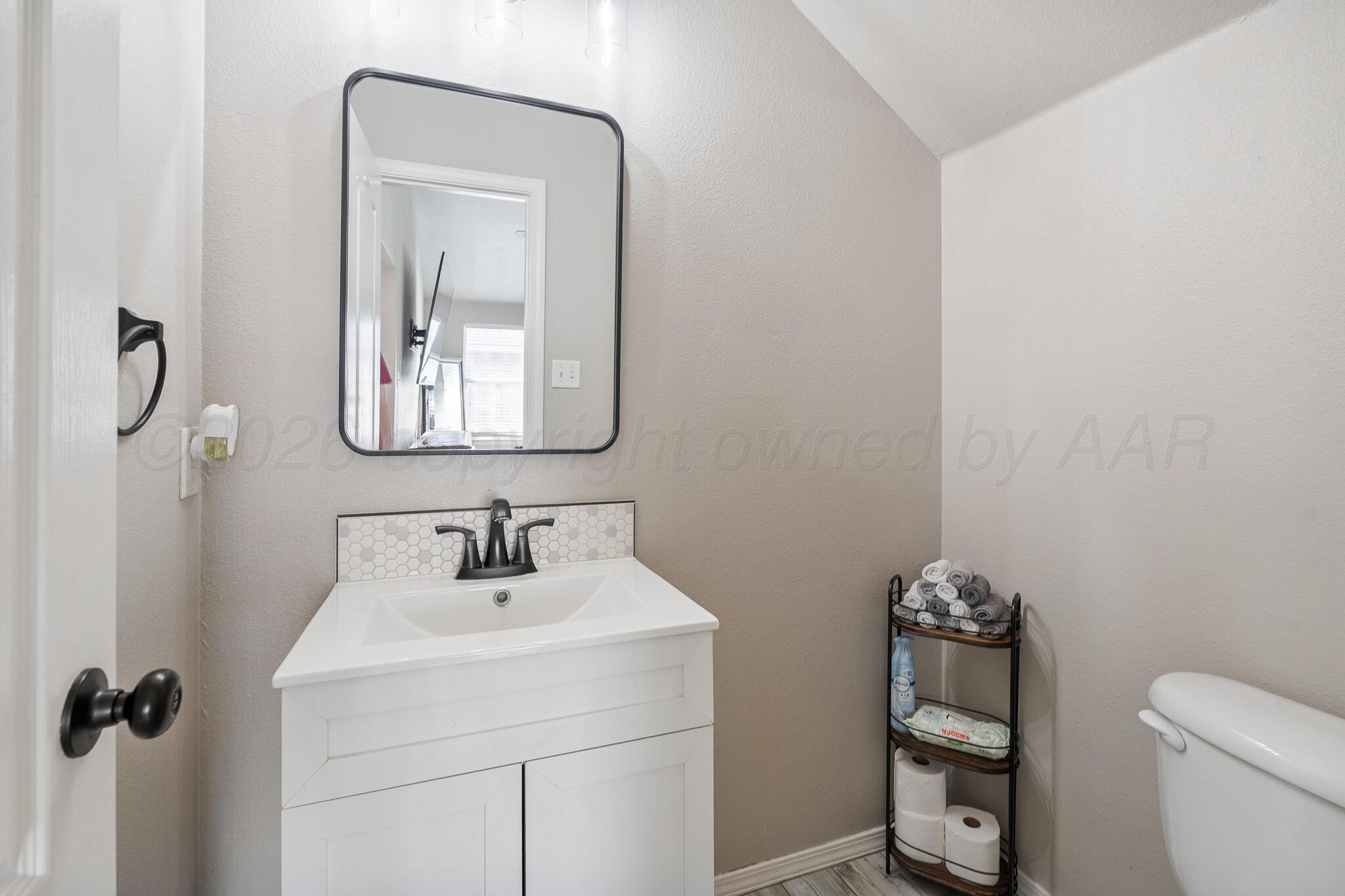 1003 Pikes Peak Drive Property Photo 12