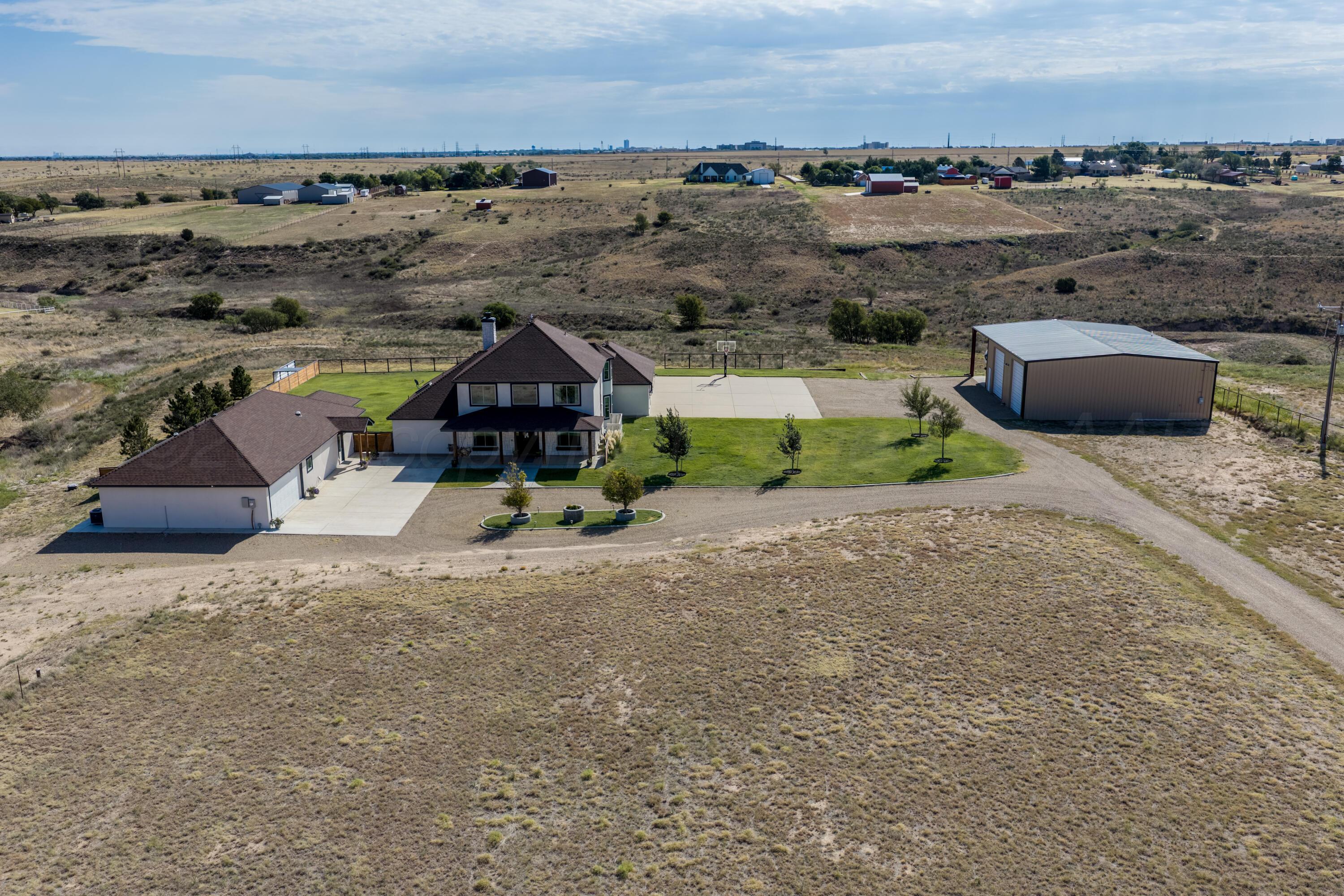 1251 S Girl Scout Road Property Photo 1