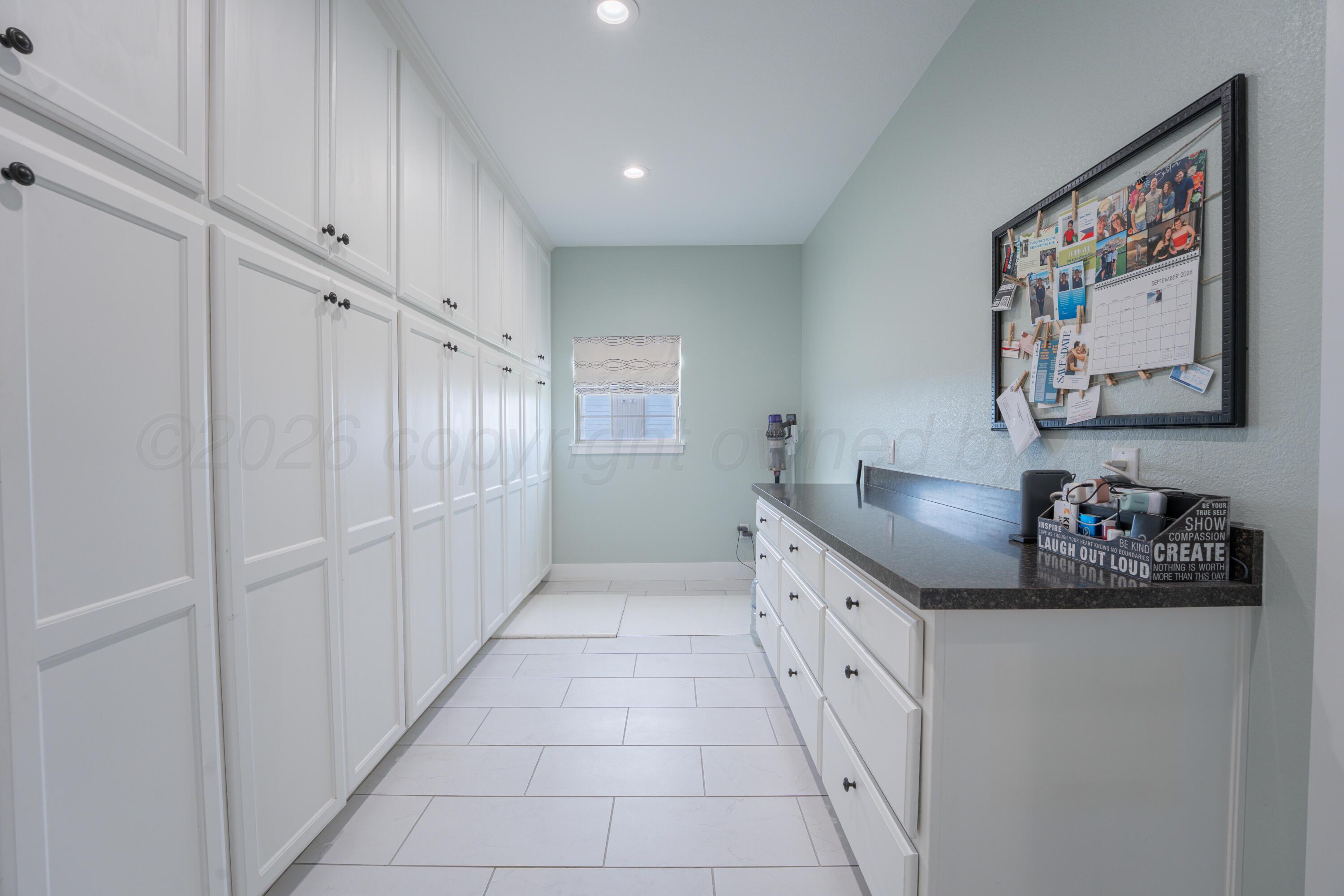 1251 S Girl Scout Road Property Photo 19