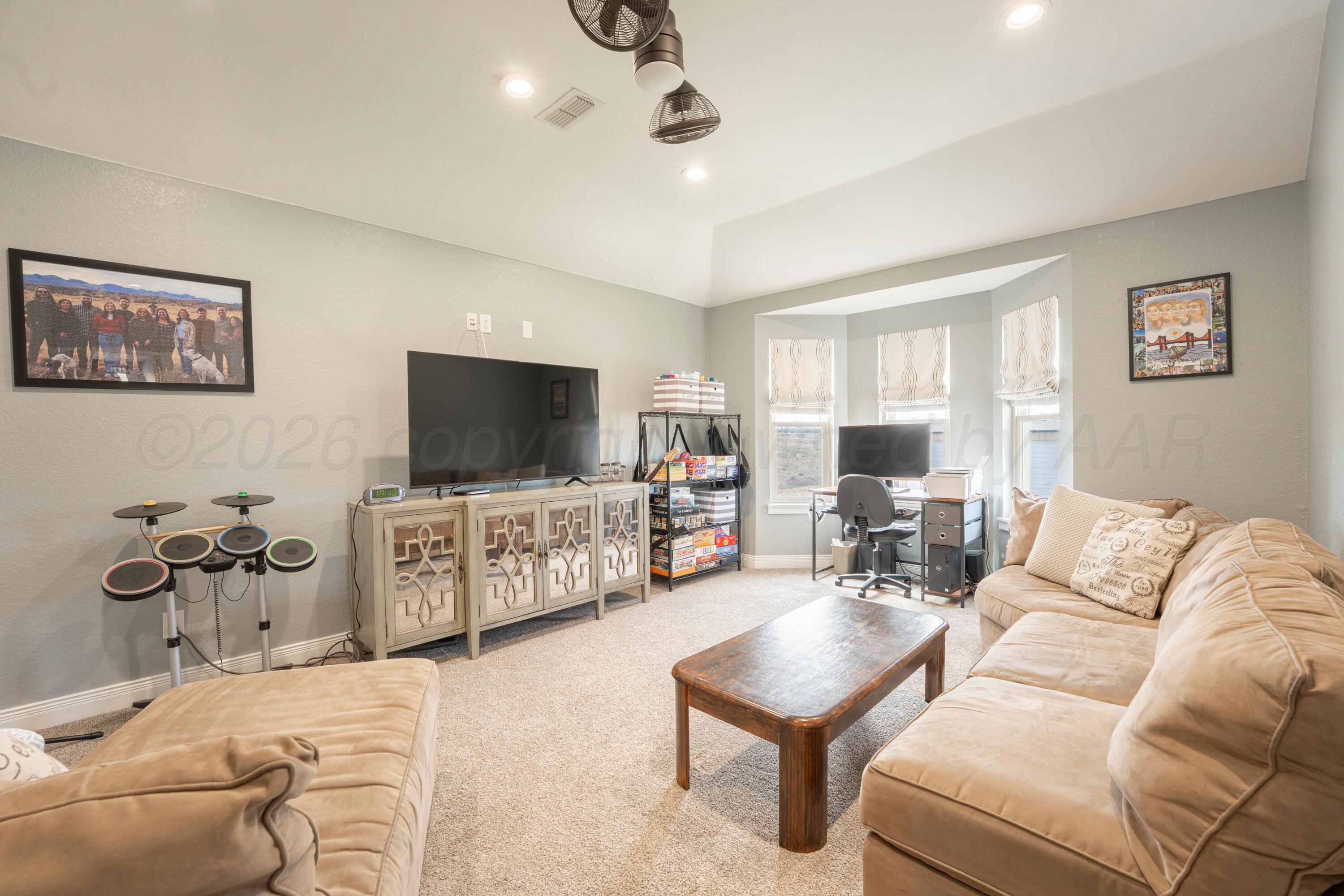 1251 S Girl Scout Road Property Photo 41