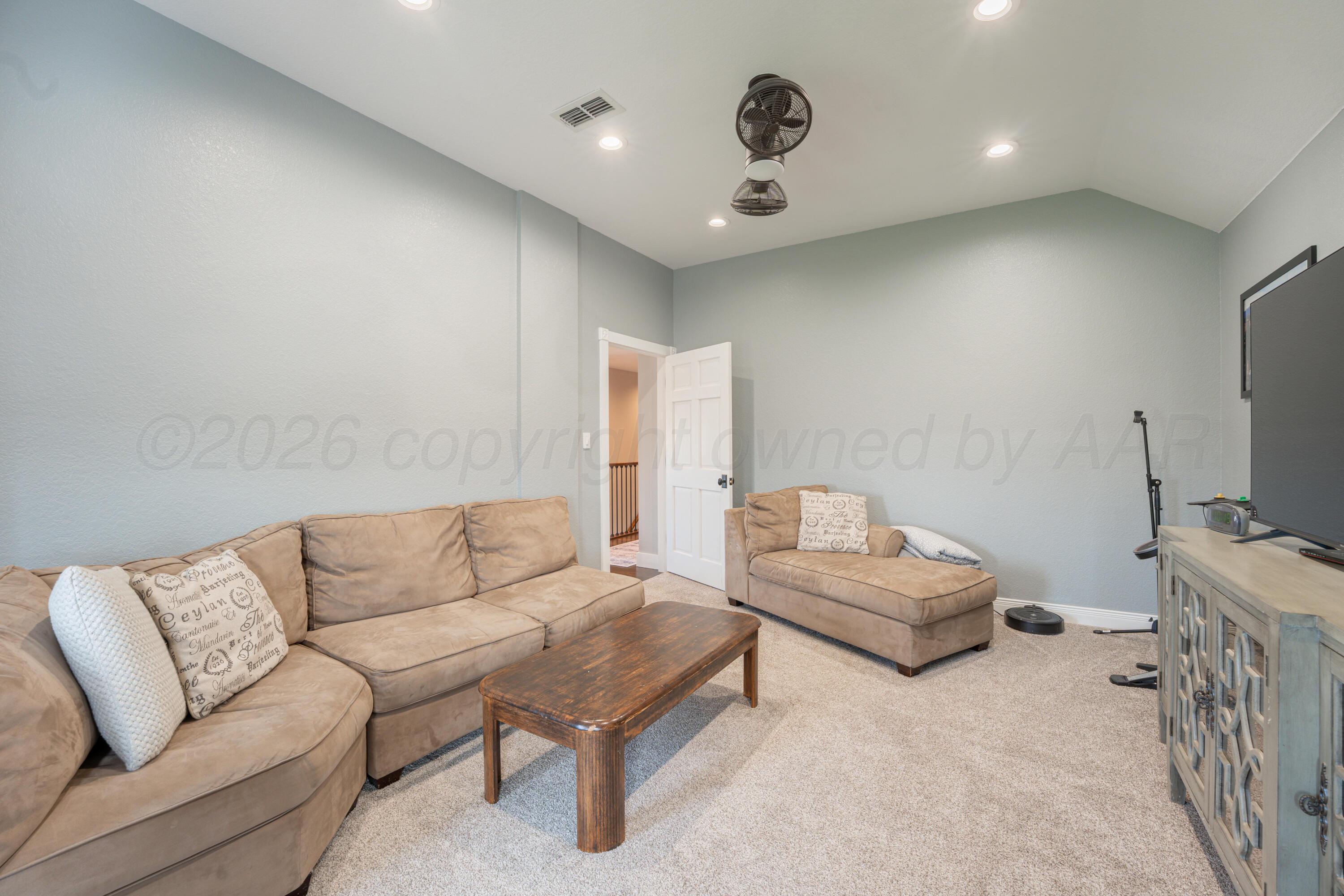 1251 S Girl Scout Road Property Photo 42