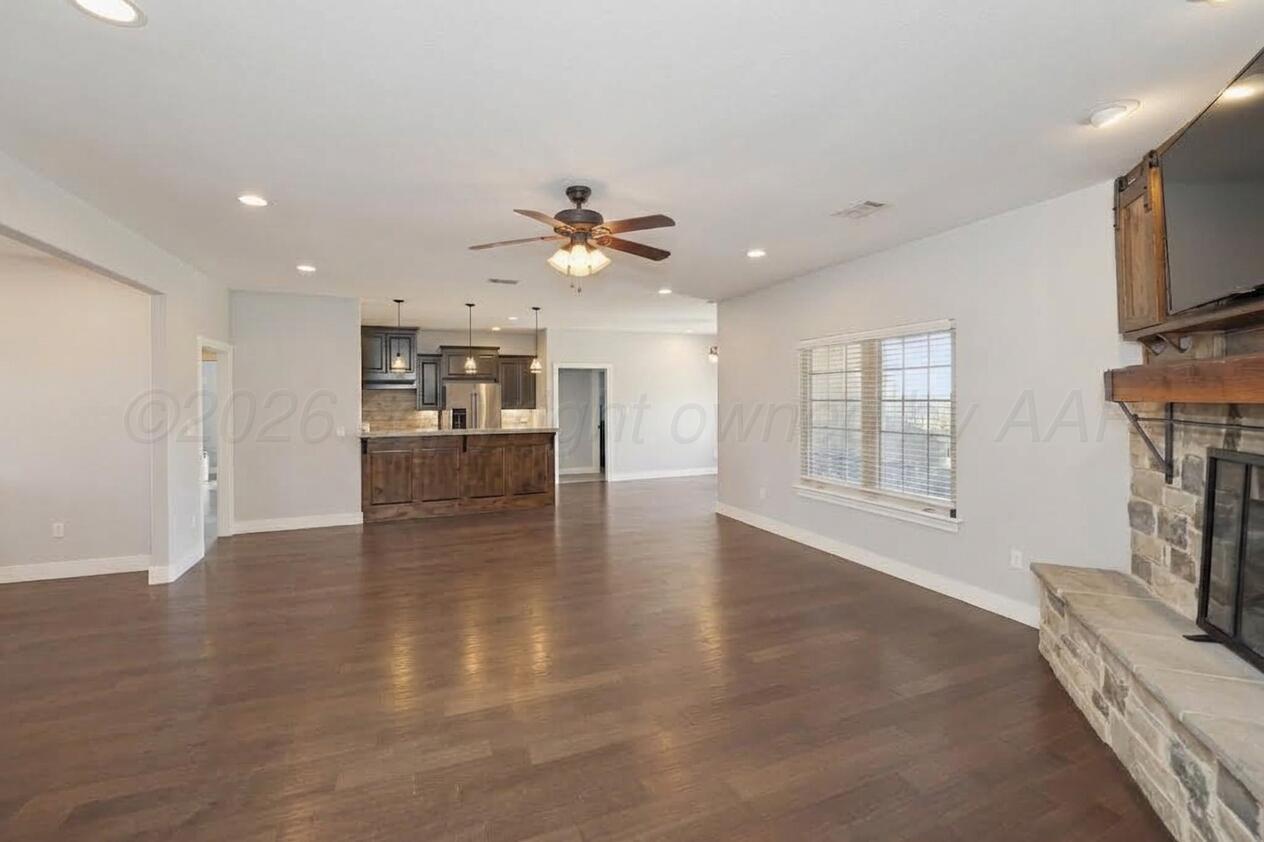 6901 Foxtail Pine Place Property Photo 7