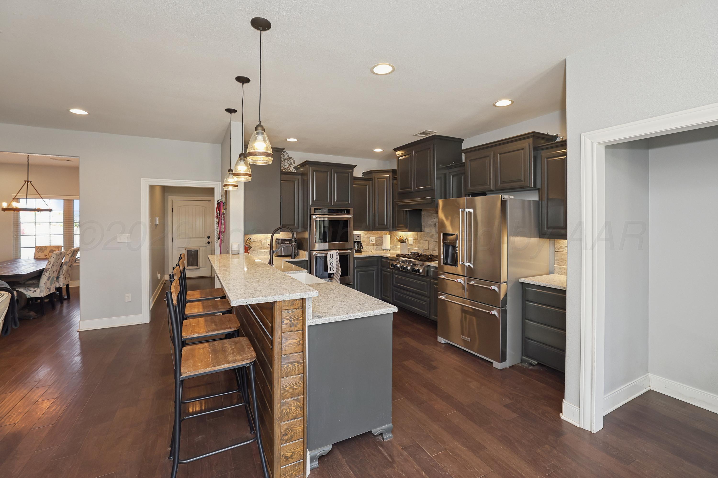6901 Foxtail Pine Place Property Photo 8