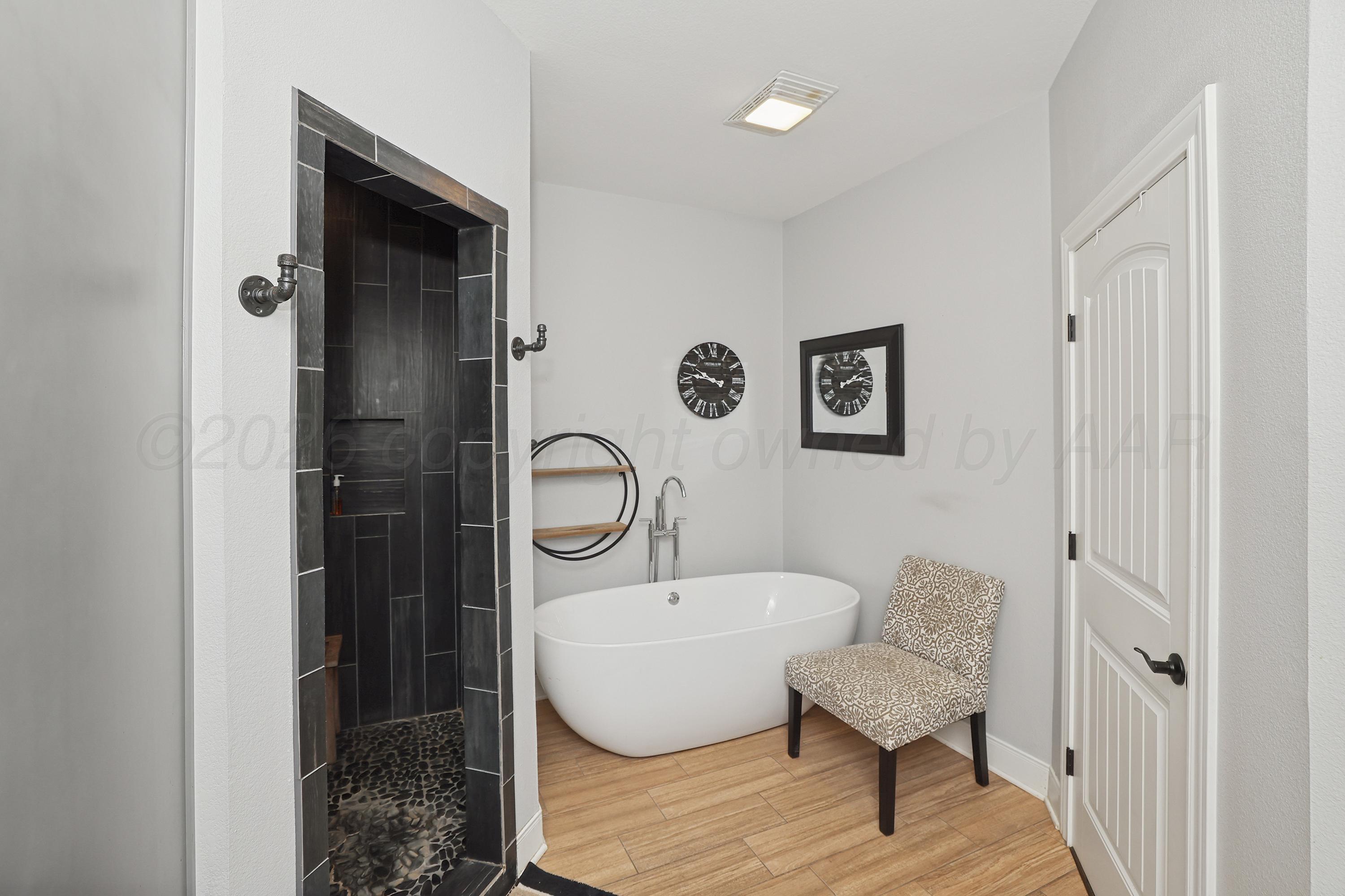 6901 Foxtail Pine Place Property Photo 17